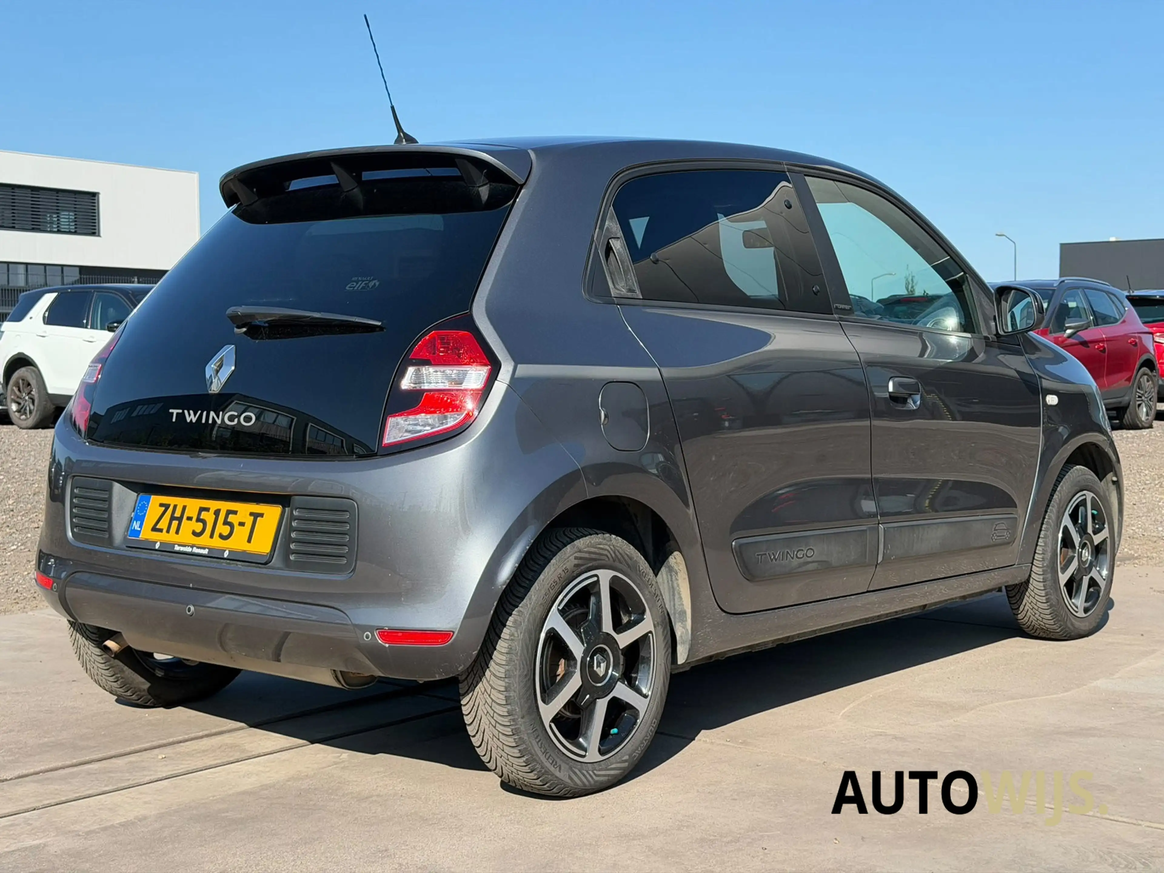 Renault Twingo 1.0 SCe Limited|NL AUTO|AIRCO|APK 7-2027|GOED ONDE — photo 9