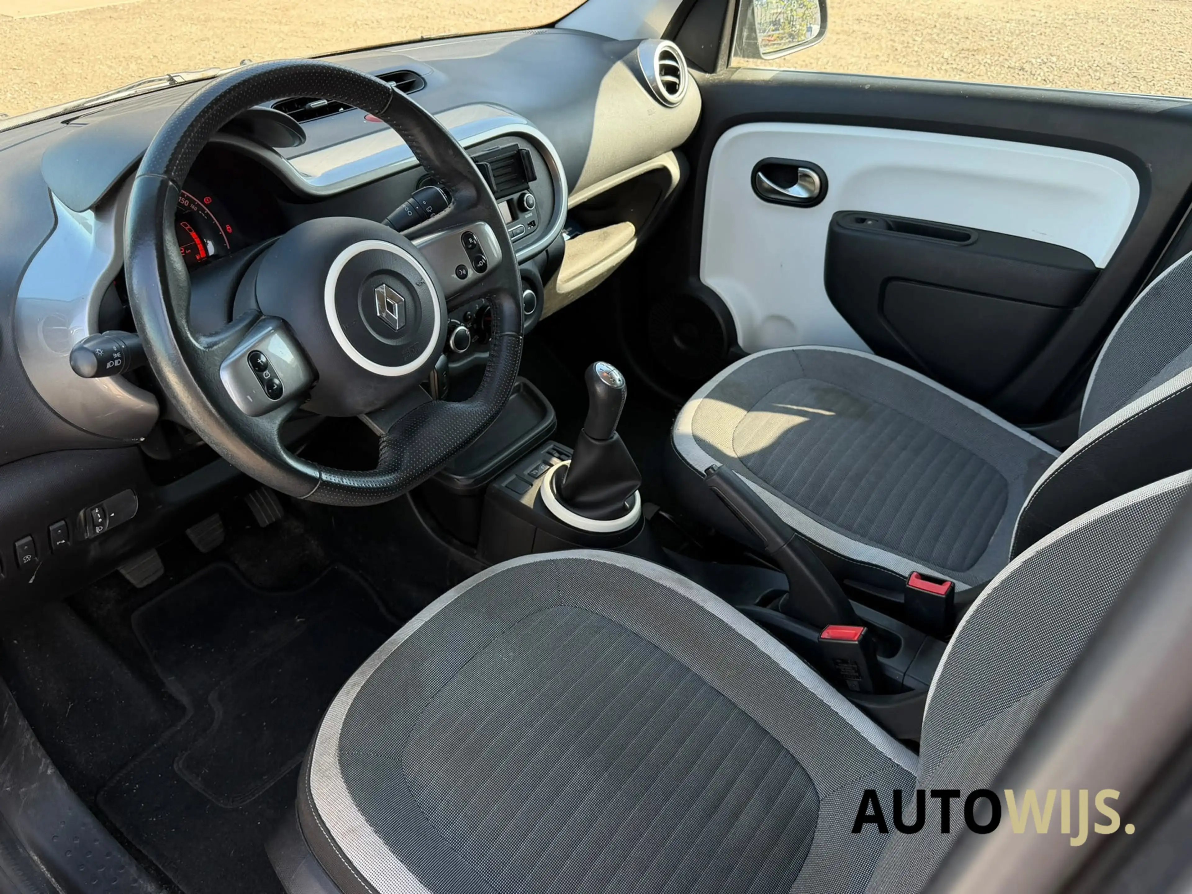 Renault Twingo 1.0 SCe Limited|NL AUTO|AIRCO|APK 7-2027|GOED ONDE — photo 11