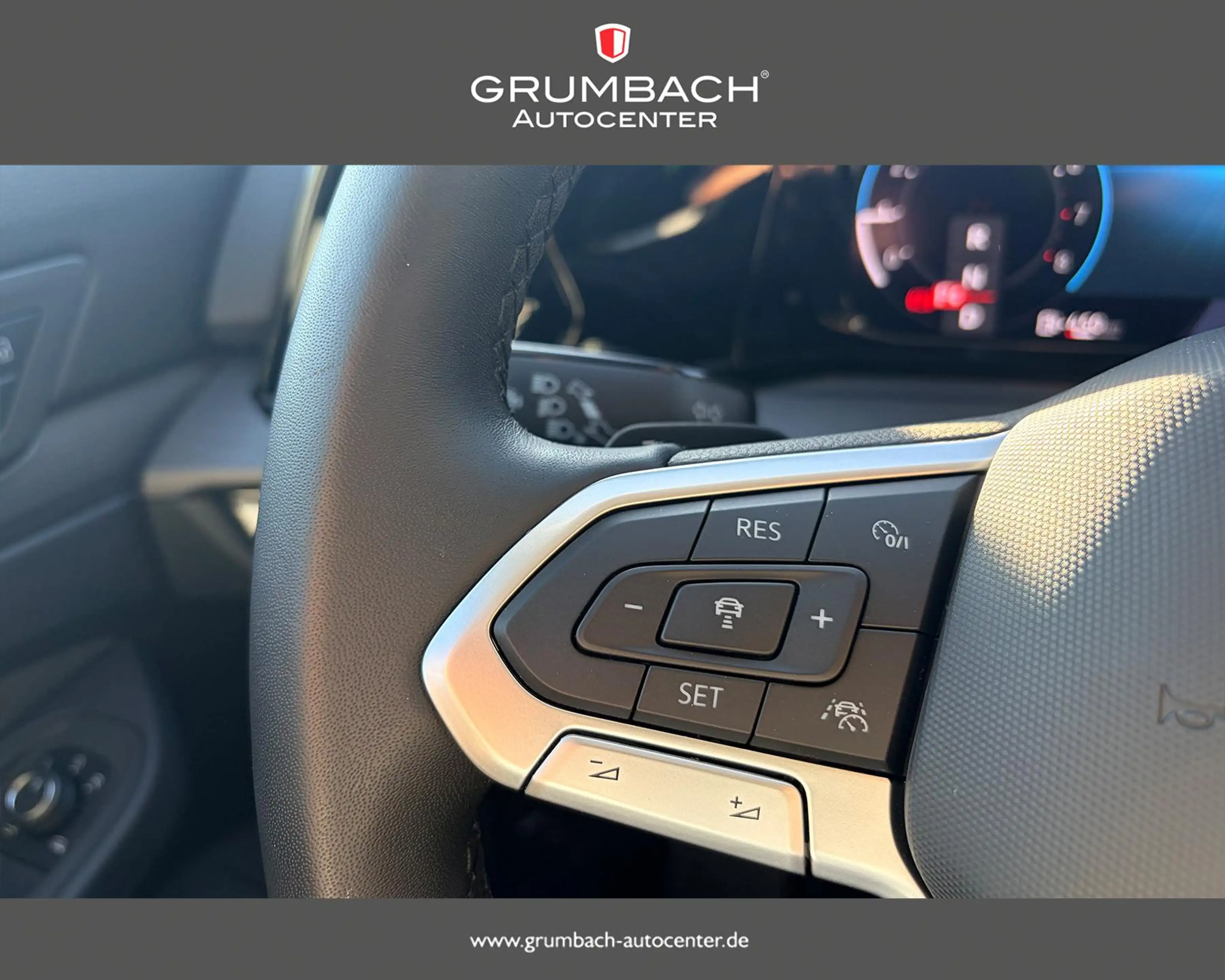 Volkswagen Golf Variant 1,5l eTSi DSG Style Navi SideAssist 17Zoll Kame... — photo 12