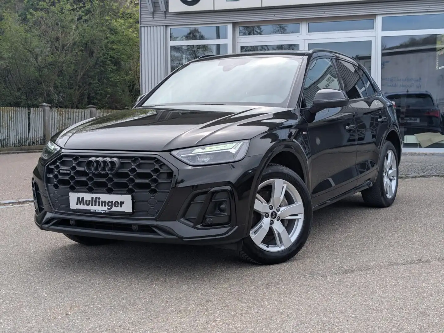 Audi Q5 40 TDI quattro S line MMi+ ACC Kamera AHK 19" Schwarz - 2