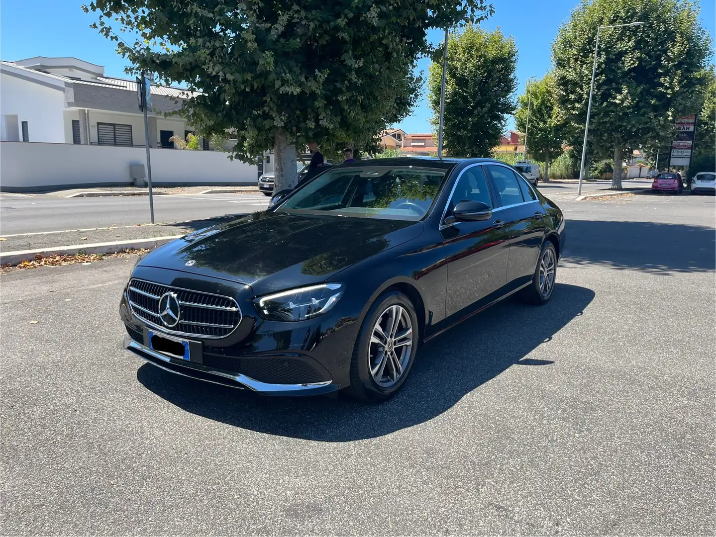 Mercedes-Benz E 200 Business sport mild hybrid Negro - 1
