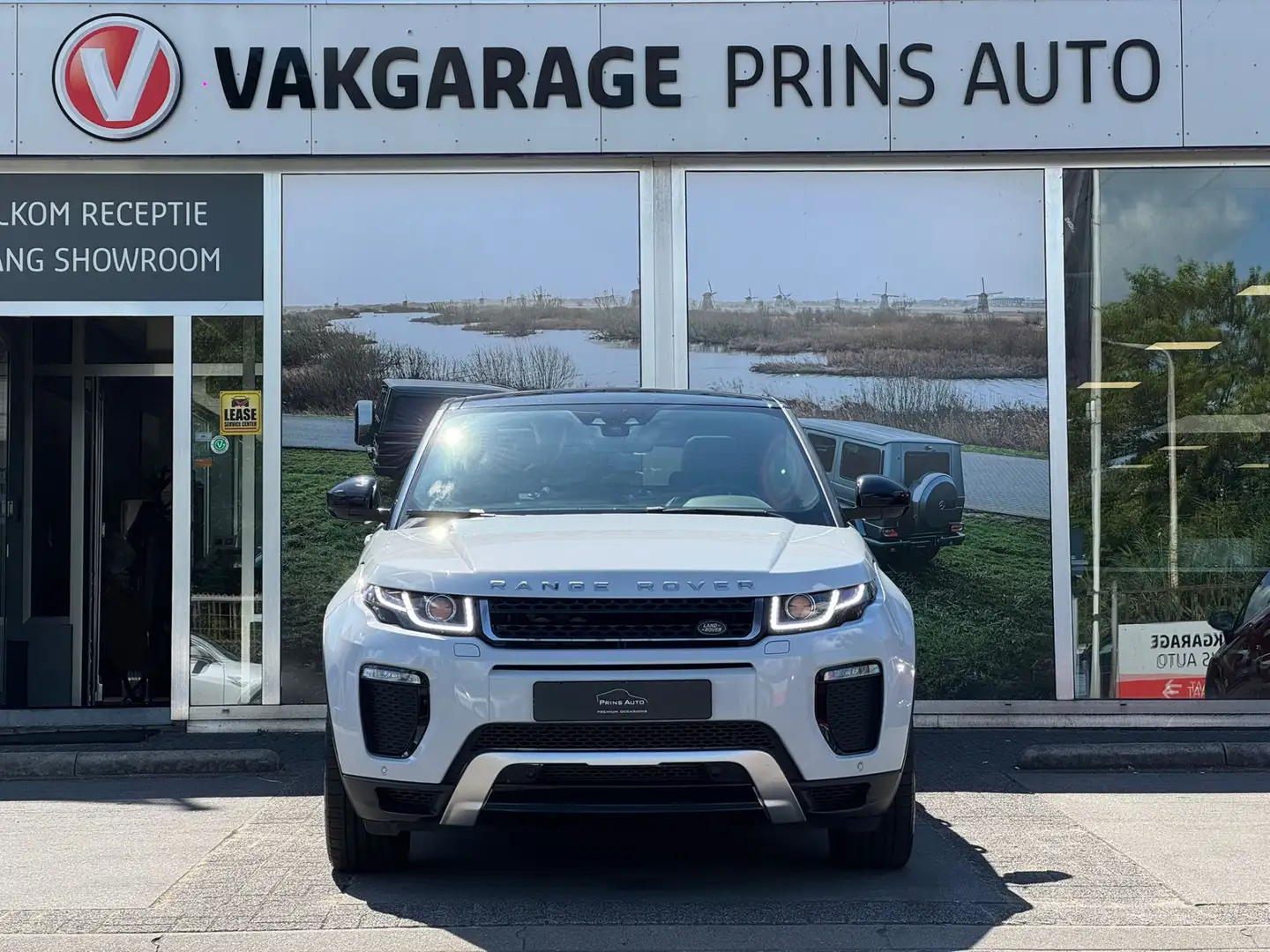Land Rover Range Rover Evoque 2.0 TD4 HSE Dynamic |PANO|COLD CLIMATE|CAMERA|MERI Wit - 2