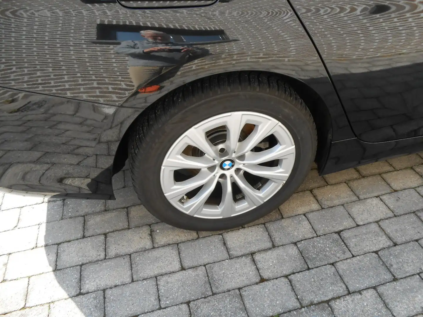 BMW 318 318d Touring Blue Performance Sport Line Noir - 2