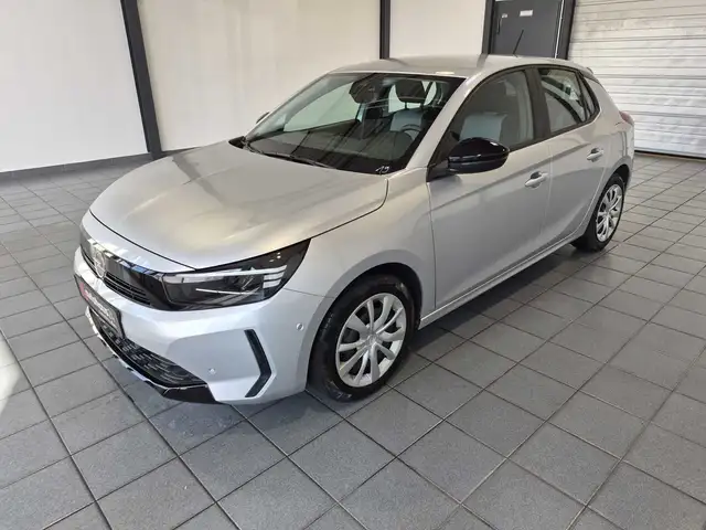 Opel Corsa view 3