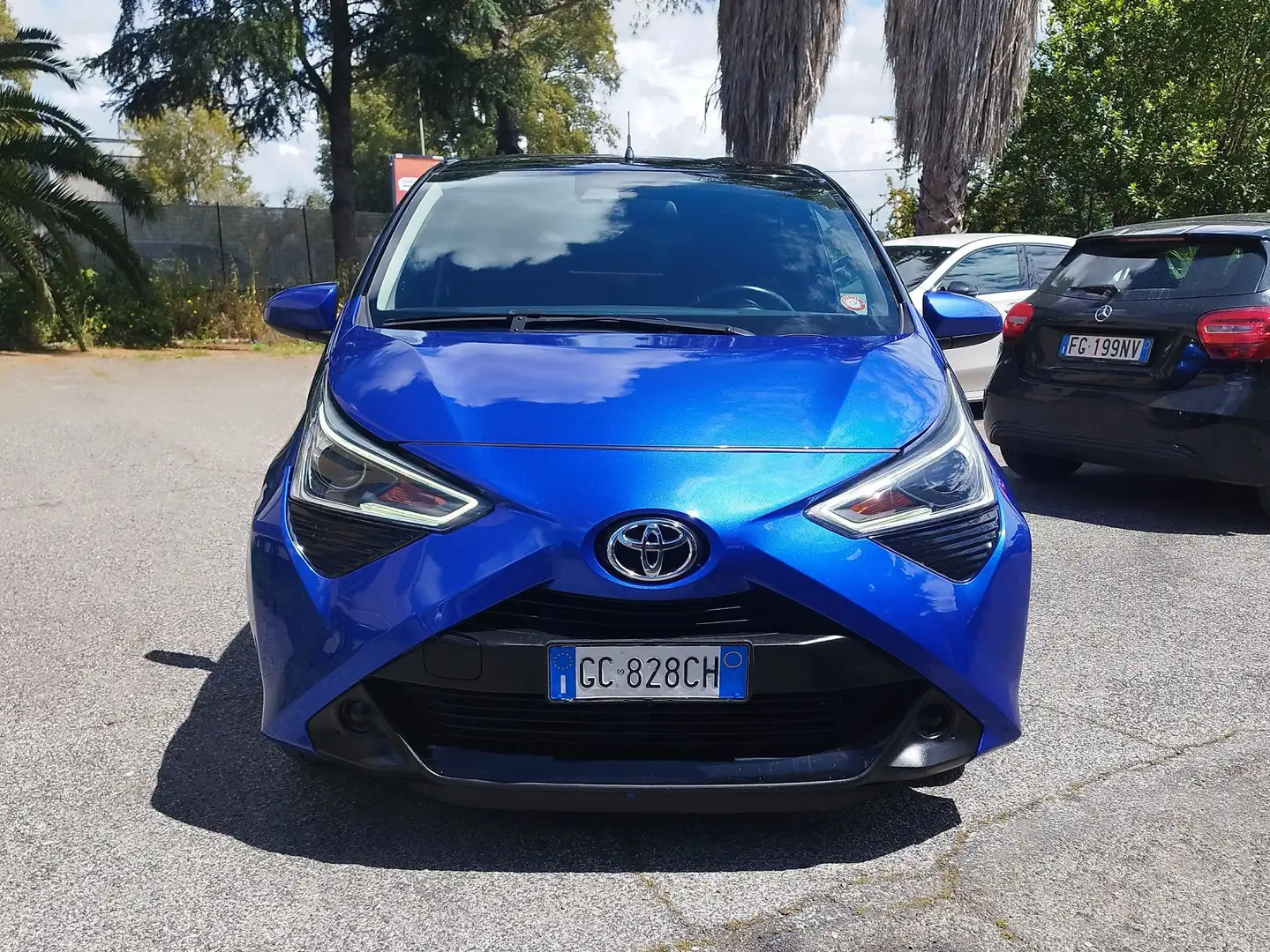 Toyota Aygo Aygo 5p 1.0 x-clusiv 72cv Blu/Azzurro - 2