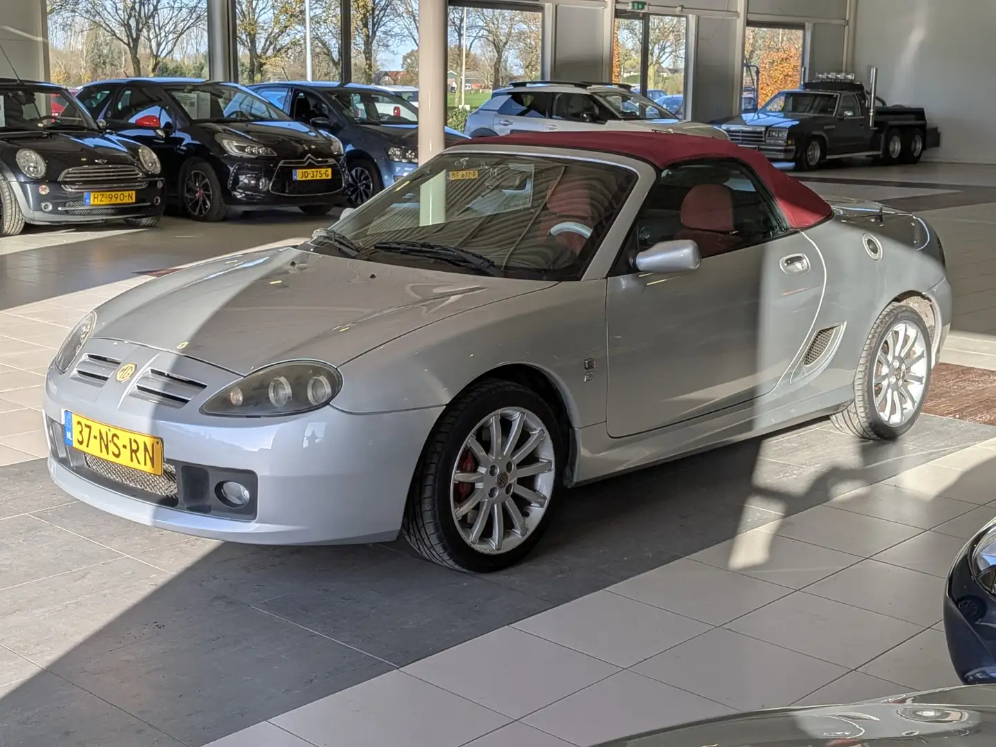 MG TF 1.8 TF 135 80th. Anniversary NAP, Sportstoelen, St Szary - 2