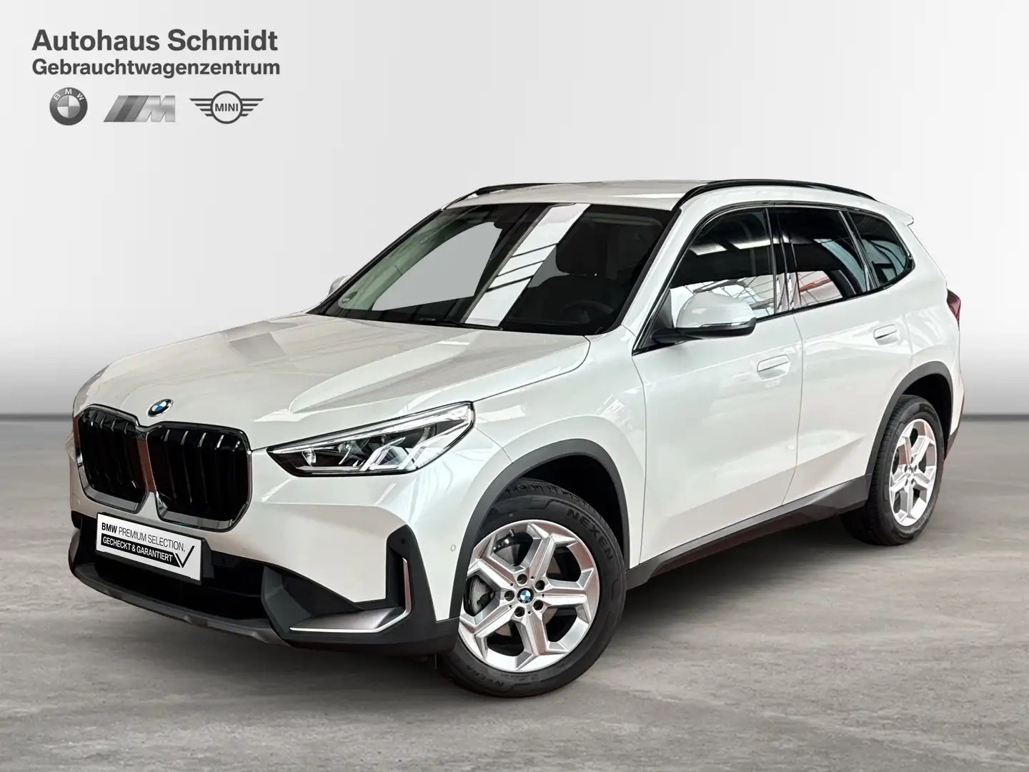 BMW X1 sDrive18i Navi*18"*HK-HiFi*DAB*Driving+Parkassist. Weiß - 1