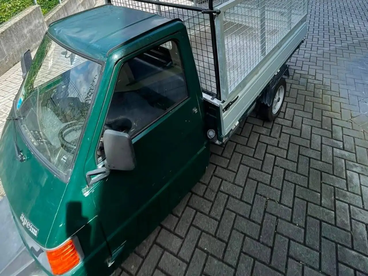 Piaggio Ape TM 703 con volante ,Cassone fisso e lungo, foto 6