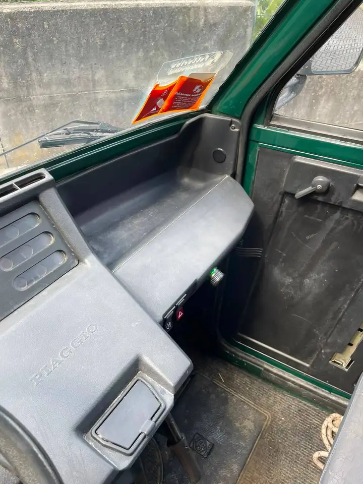 Piaggio Ape TM 703 con volante ,Cassone fisso e lungo, foto 9