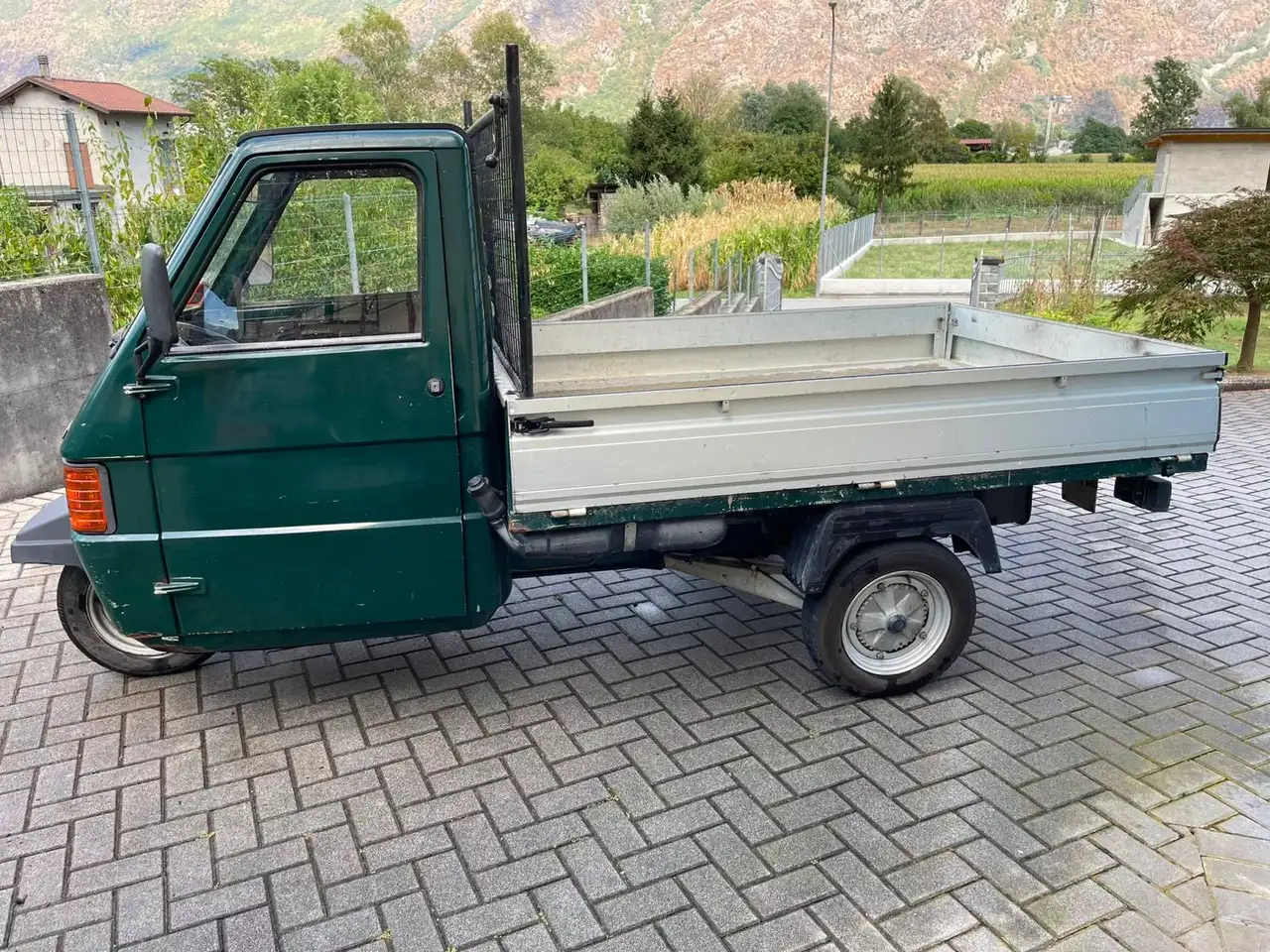 Piaggio Ape TM 703 con volante ,Cassone fisso e lungo, foto 5