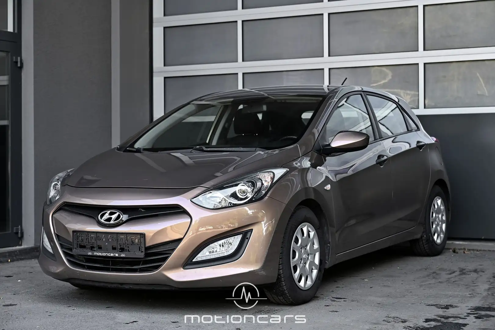 Hyundai i30 1.4 CRDi DPF Comfort Pickerl NEU Brun - 1