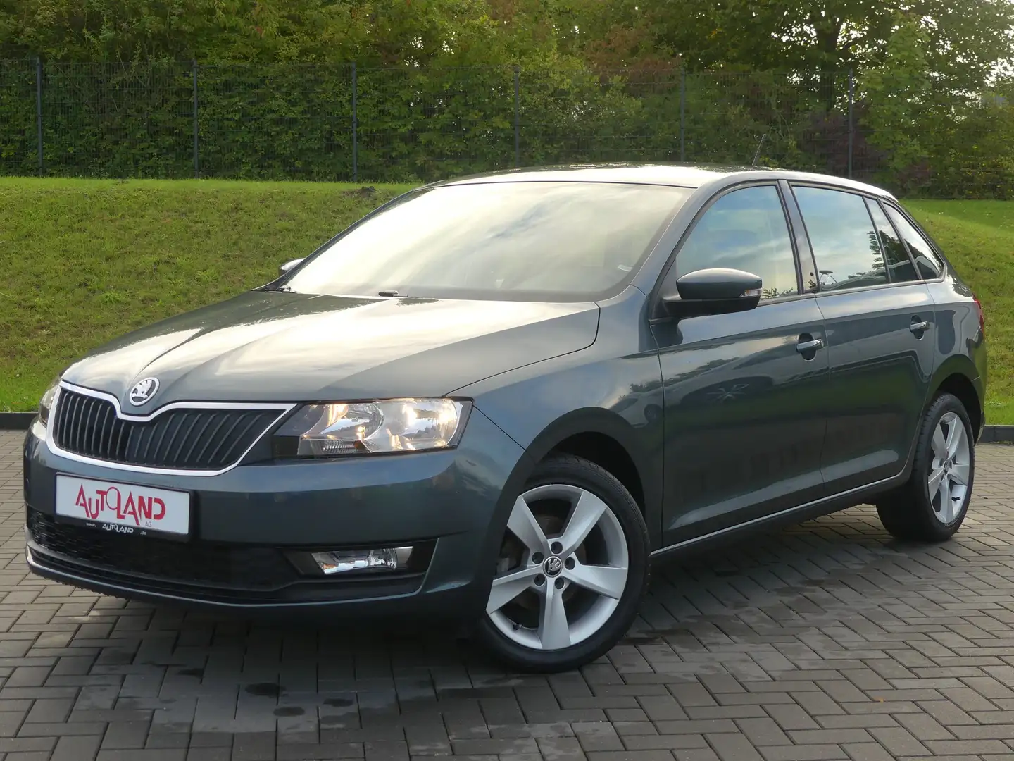 Skoda Rapid/Spaceback Rapid Spaceback 1.0 Ambition Sitzheizung Klima Gris - 2