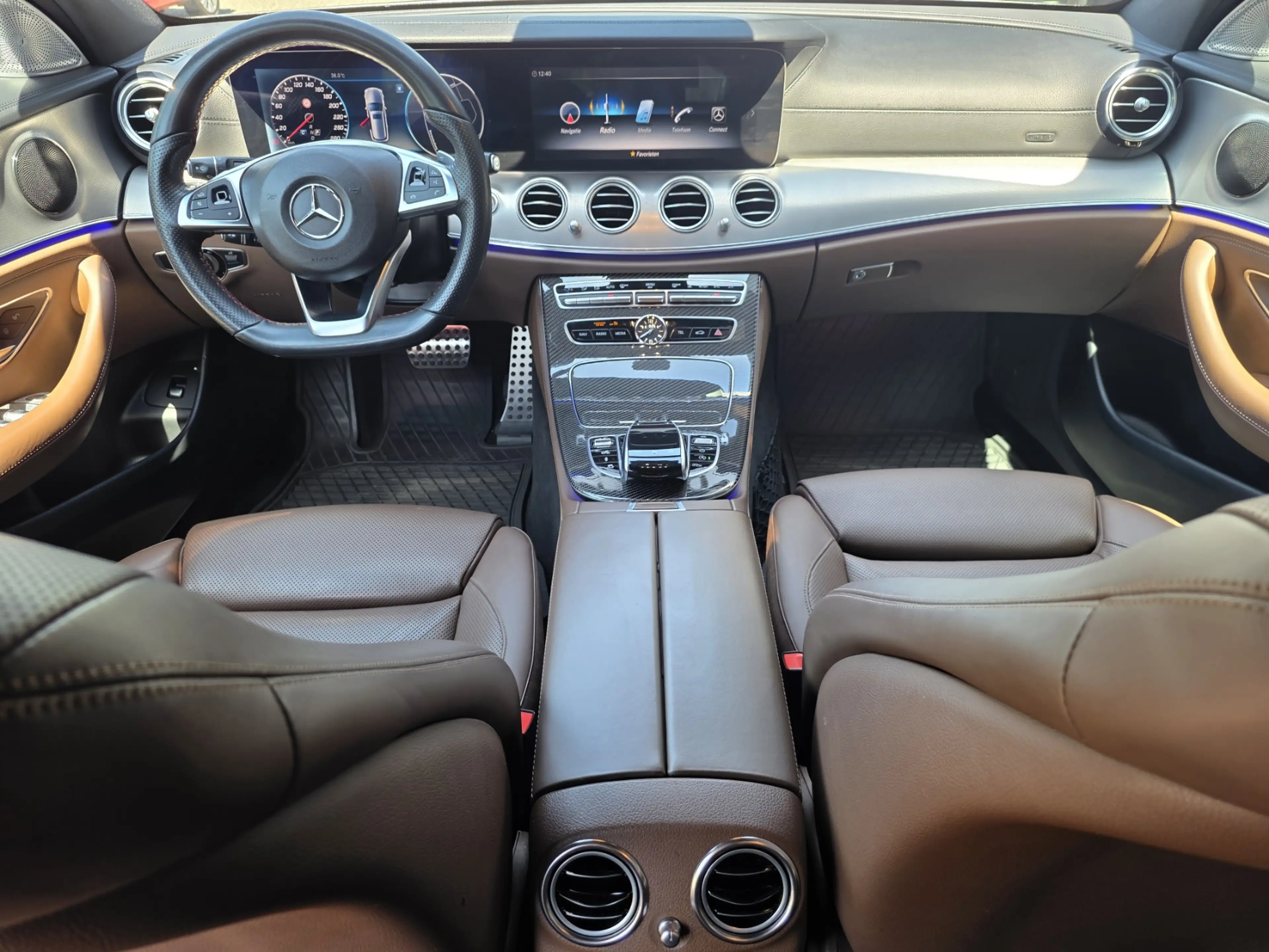 Mercedes-Benz E 43 AMG Estate 4MATIC Premium Plus — photo 3