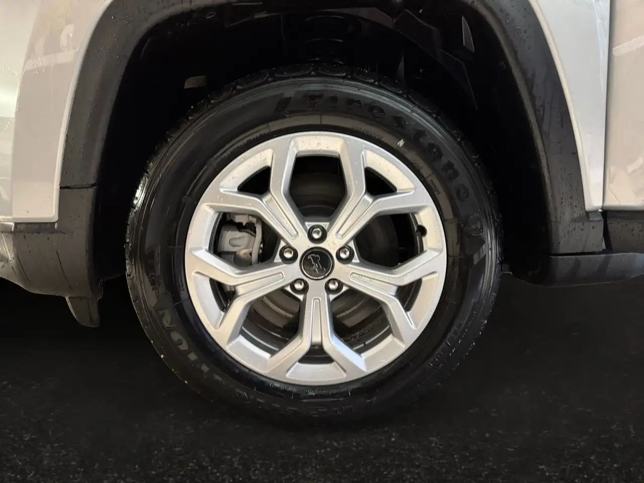 Jeep Compass photo Jeep Compass
