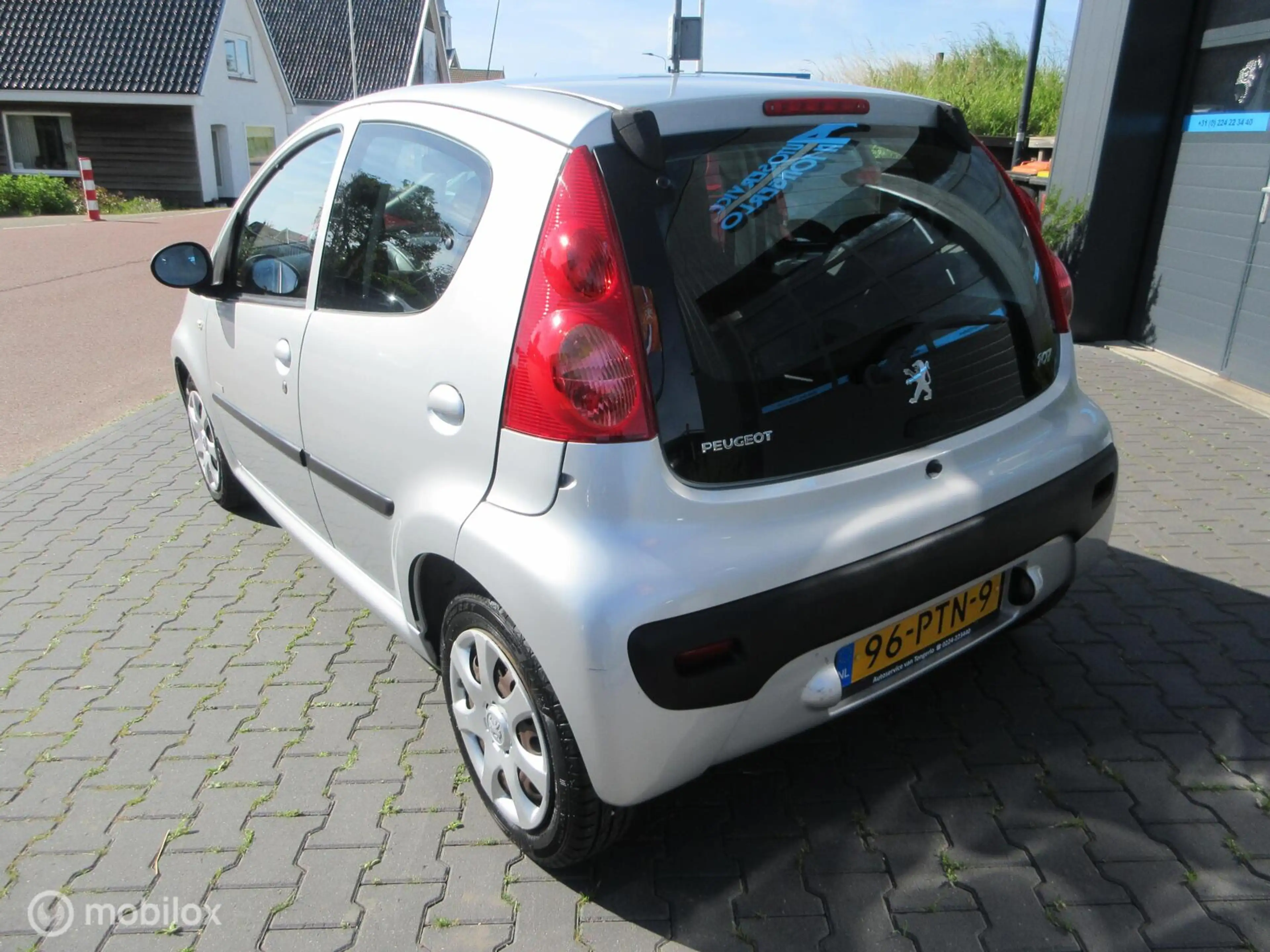 Peugeot 107 1.0-12V Millesim 200 70dkm! 5drs Airco Automaat — photo 4