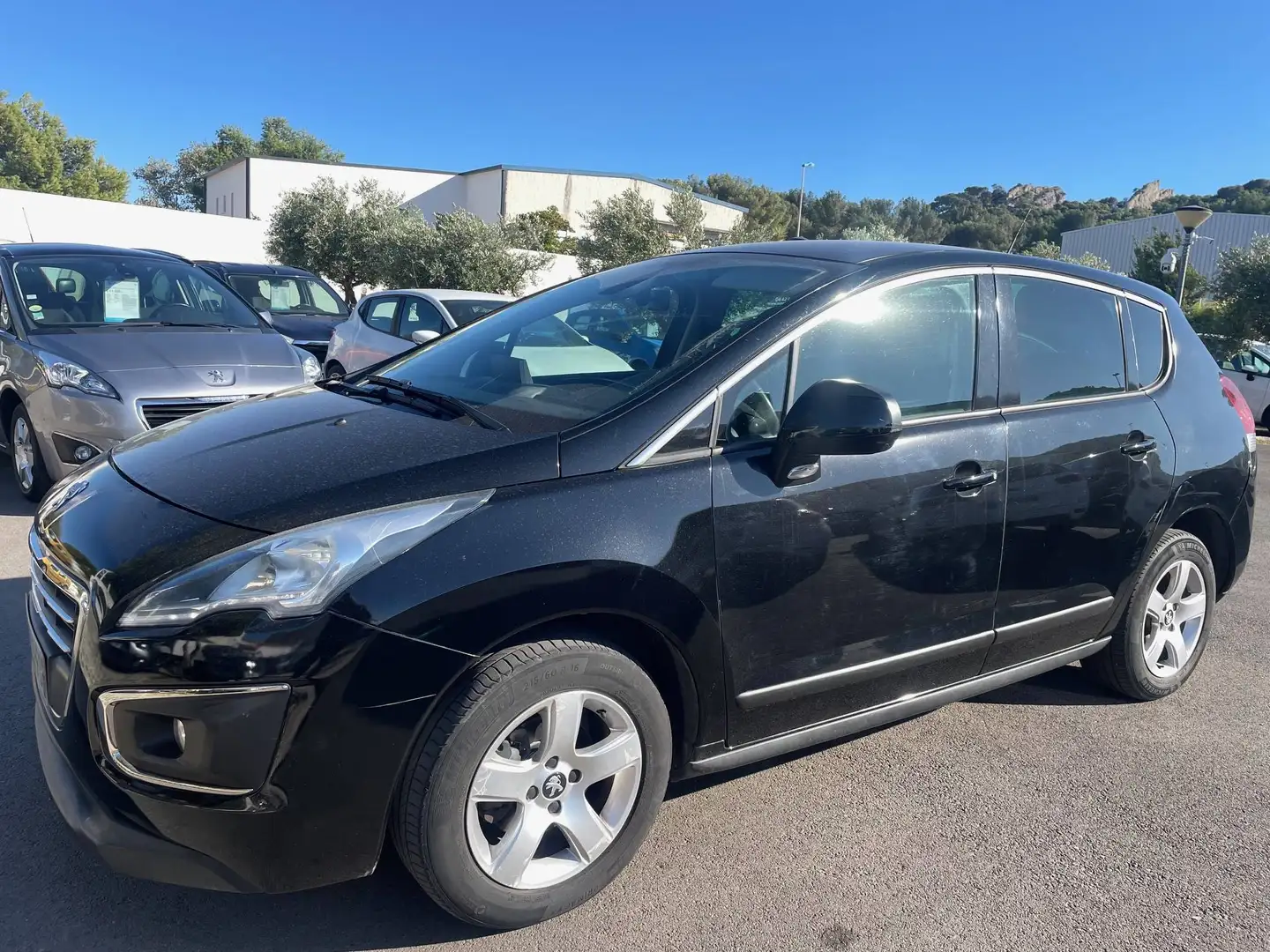 Peugeot 3008 1.6 e-HDi115 FAP Business ETG6 Blue Lion Noir - 1