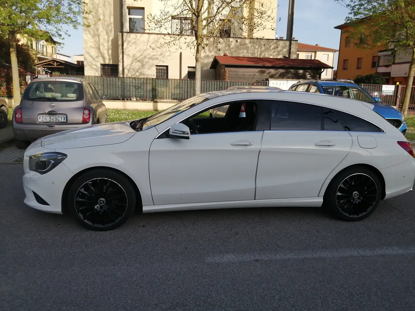 Mercedes-Benz CLA 200 CLA Shooting Brake - X117 Shooting Brake d (cdi) Weiß - 1