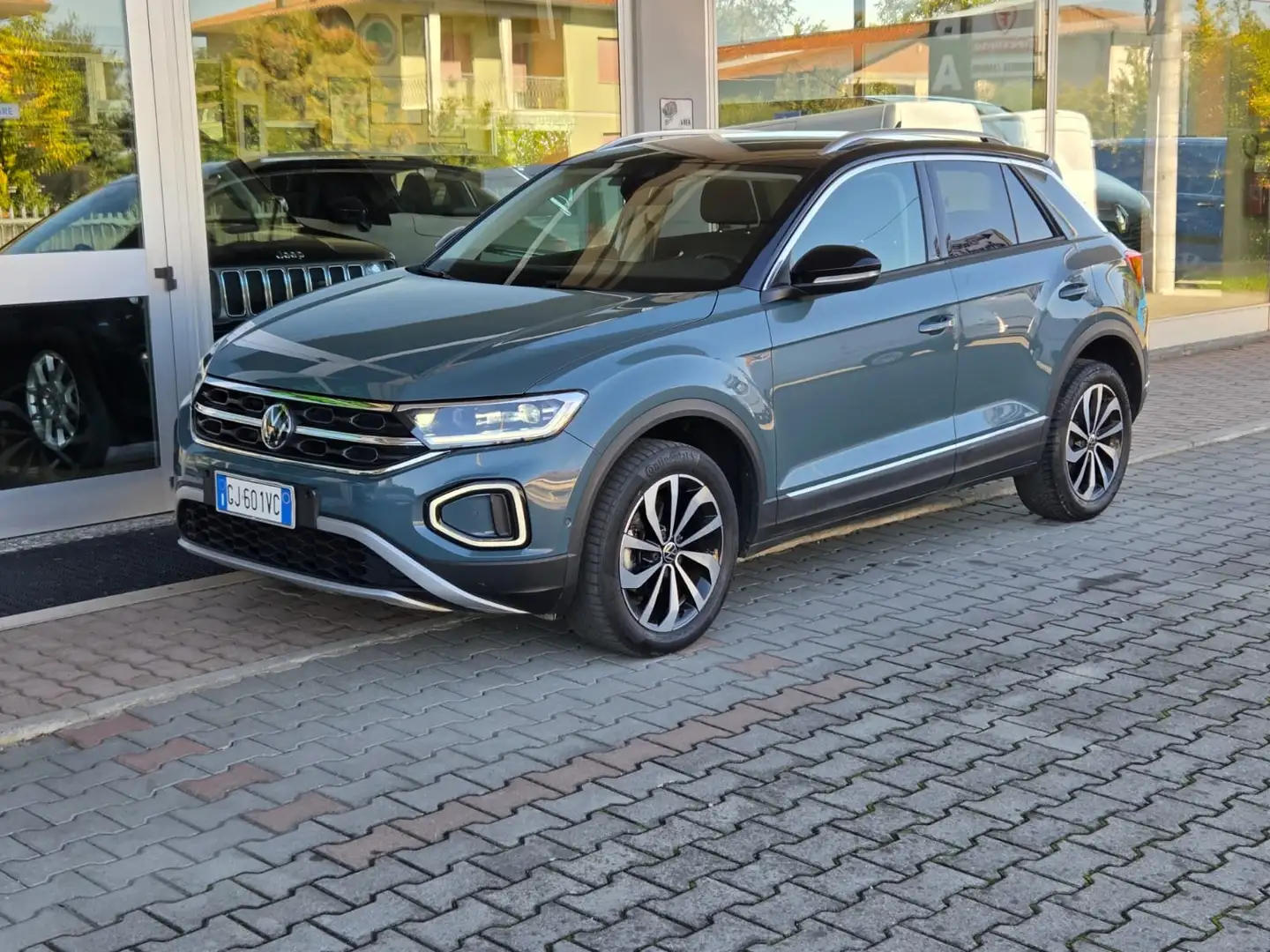 Volkswagen T-Roc T-Roc I 2022 2.0 tdi Style 115cv Gris - 1