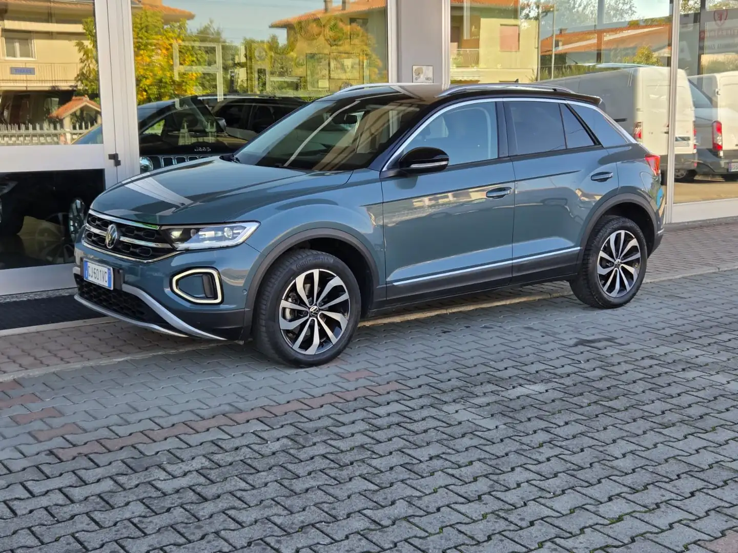 Volkswagen T-Roc T-Roc I 2022 2.0 tdi Style 115cv Gris - 2