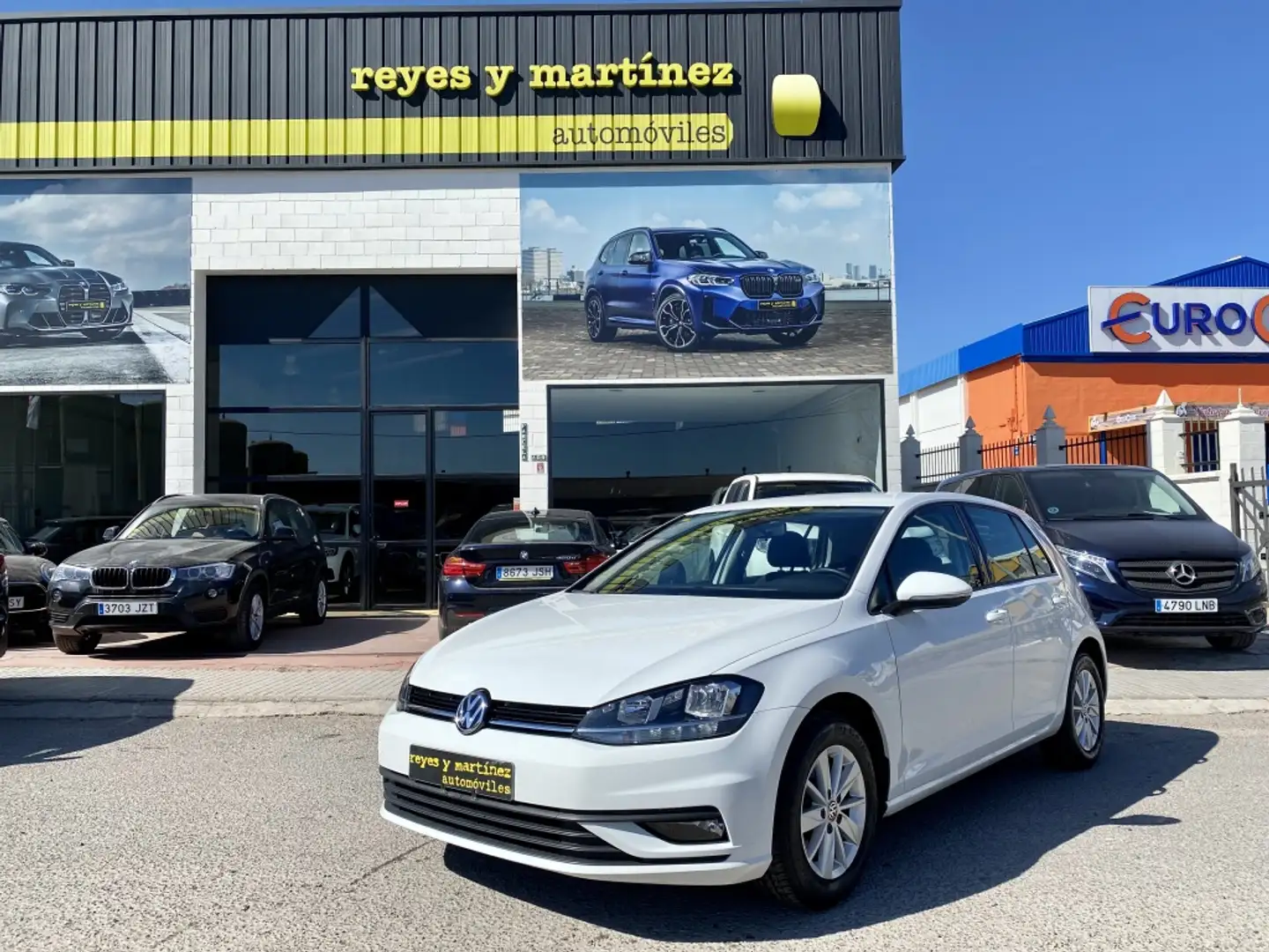 Volkswagen Golf 1.6TDI Last Edition 85kW Blanco - 1