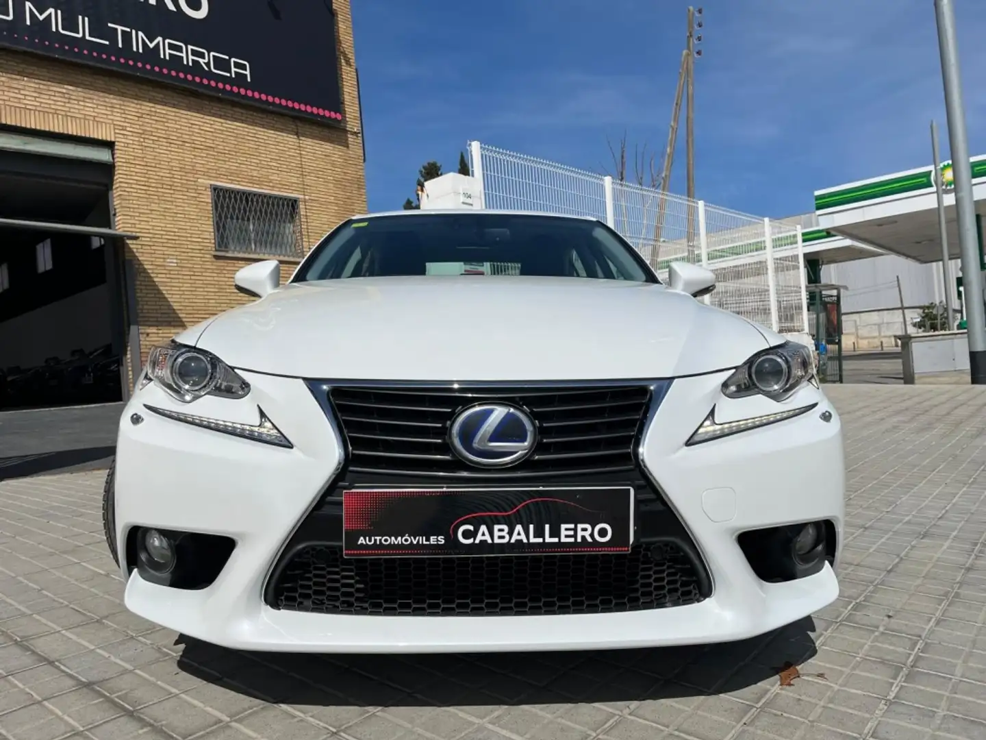 Lexus IS 300 300h Hybrid Drive Navi Tecno Blanco - 2