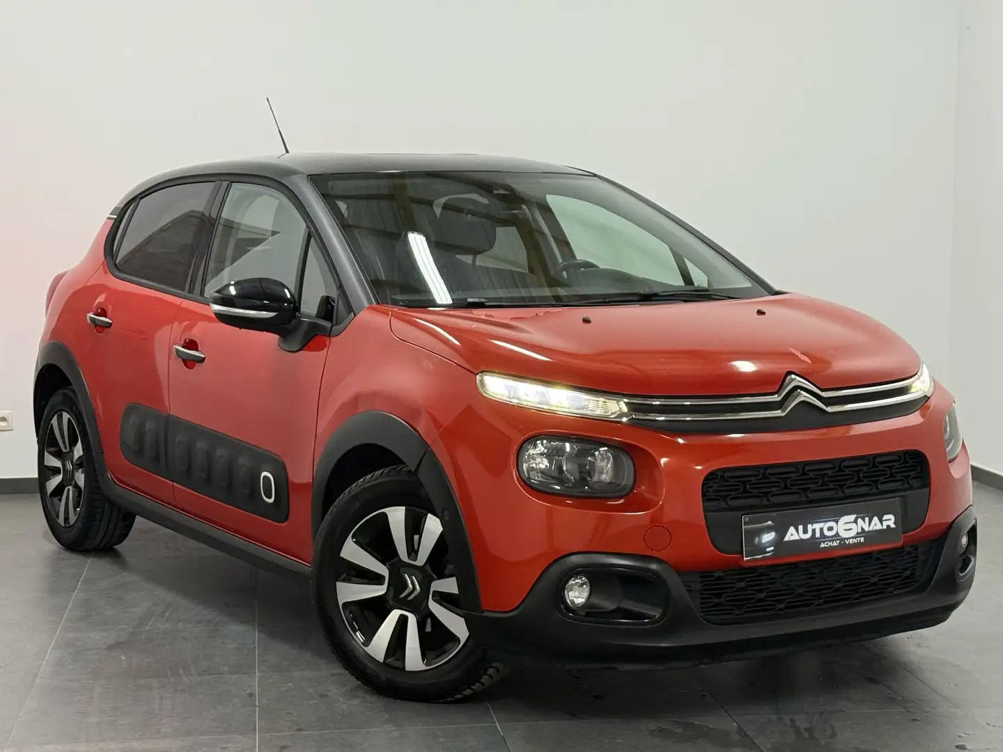 Citroen C3 1.6 BlueHDi Euro6 - Carplay - Camera - Navi Orange - 1