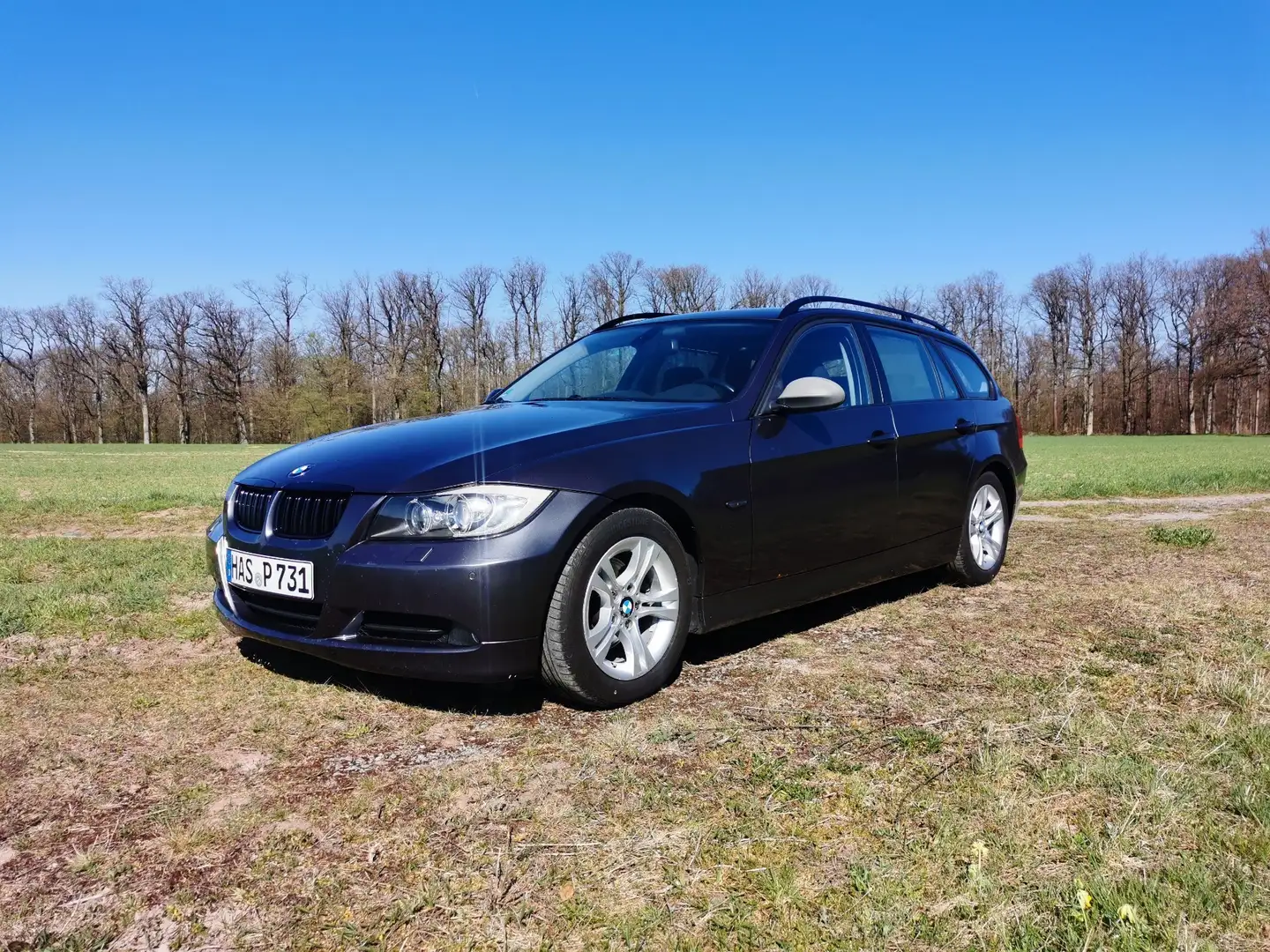 BMW 318 318d Grau - 1