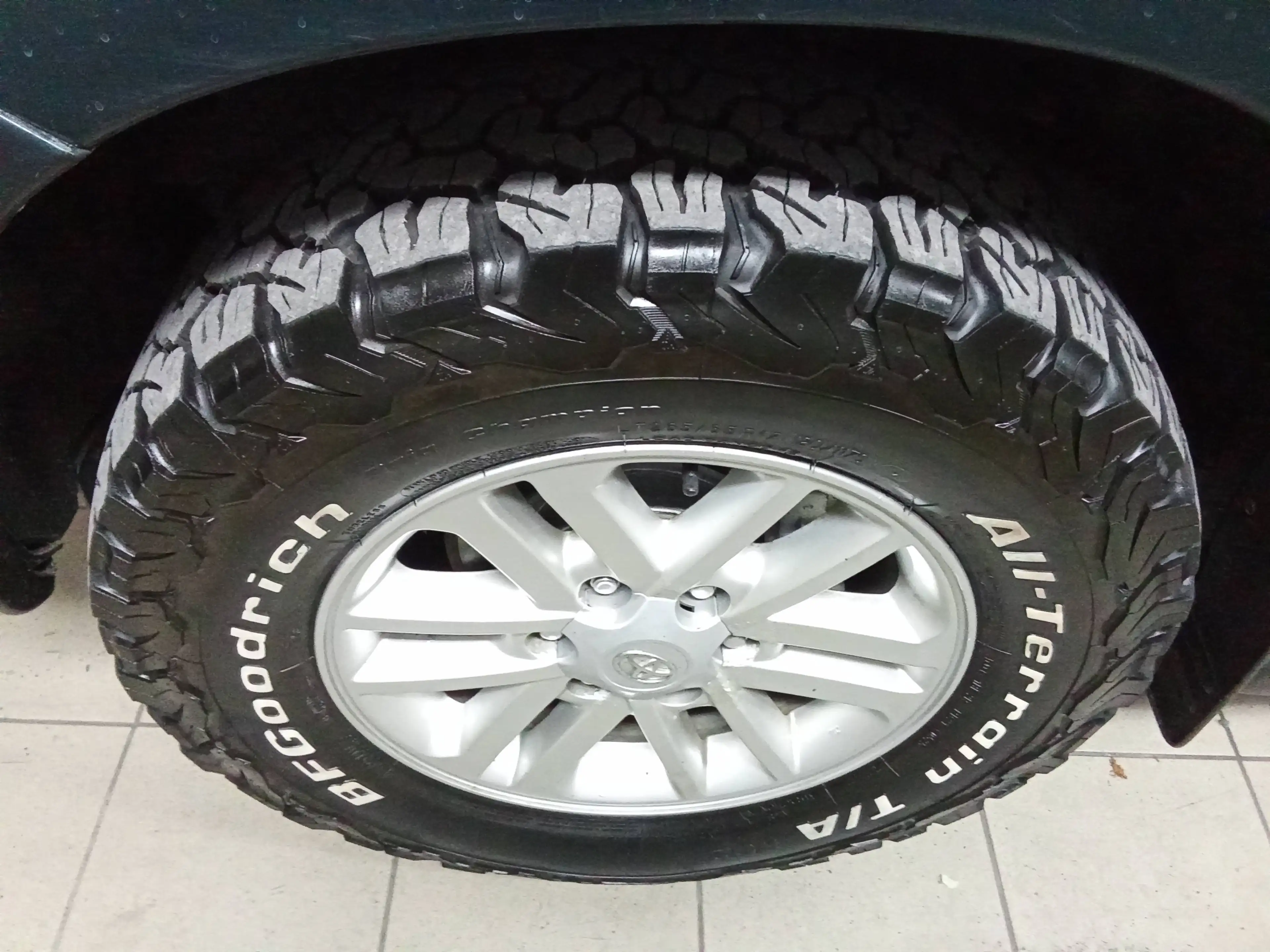 Toyota Hilux Double Cab Life 4x4 — photo 15