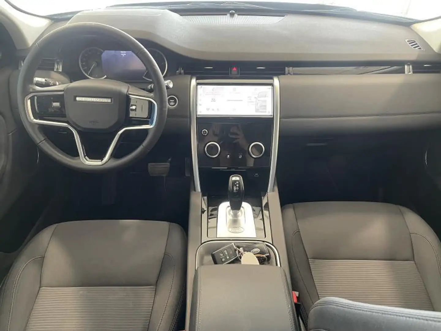 Land Rover Discovery Sport 2.0 TD4 163 CV + IVA Grau - 2