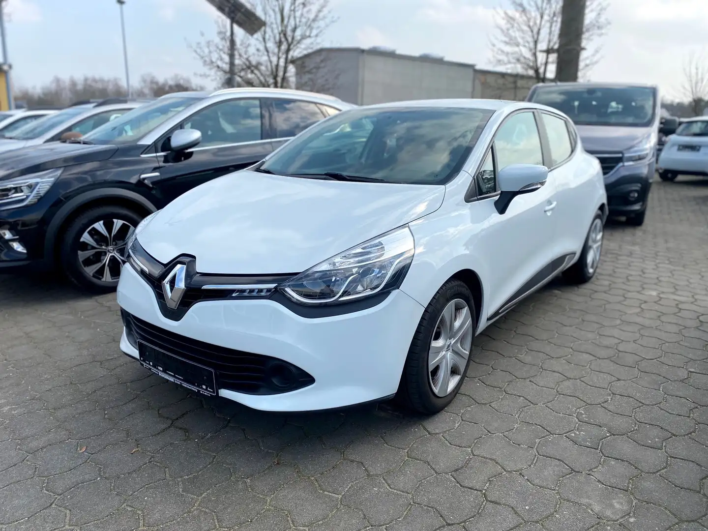 Renault Clio 1.2 16V 75 Dynamique Weiß - 1
