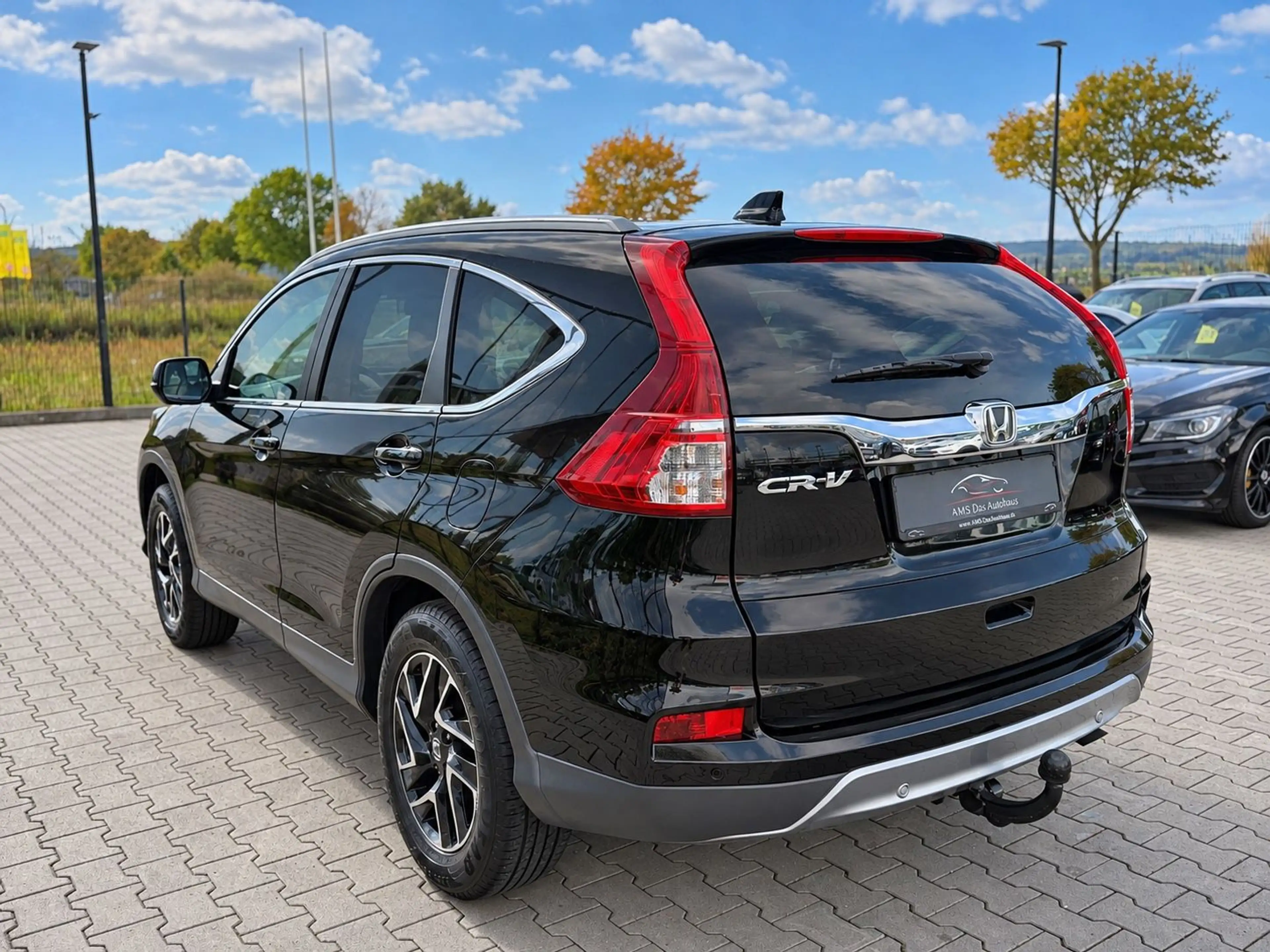 Honda CR-V Elegance 4WD 1.6 DTEC Aut. SHZ AHK Kamera — photo 4