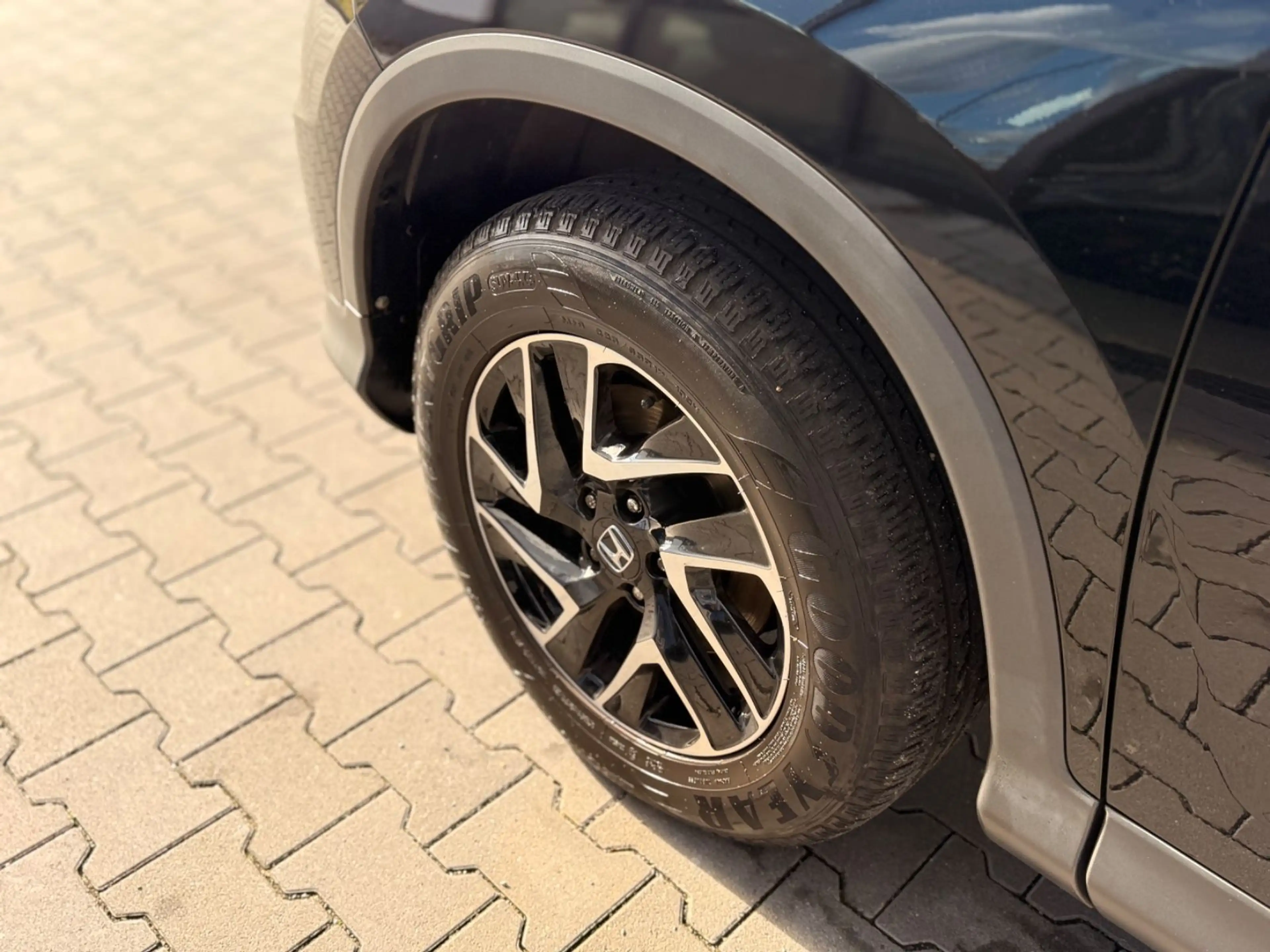 Honda CR-V Elegance 4WD 1.6 DTEC Aut. SHZ AHK Kamera — photo 5
