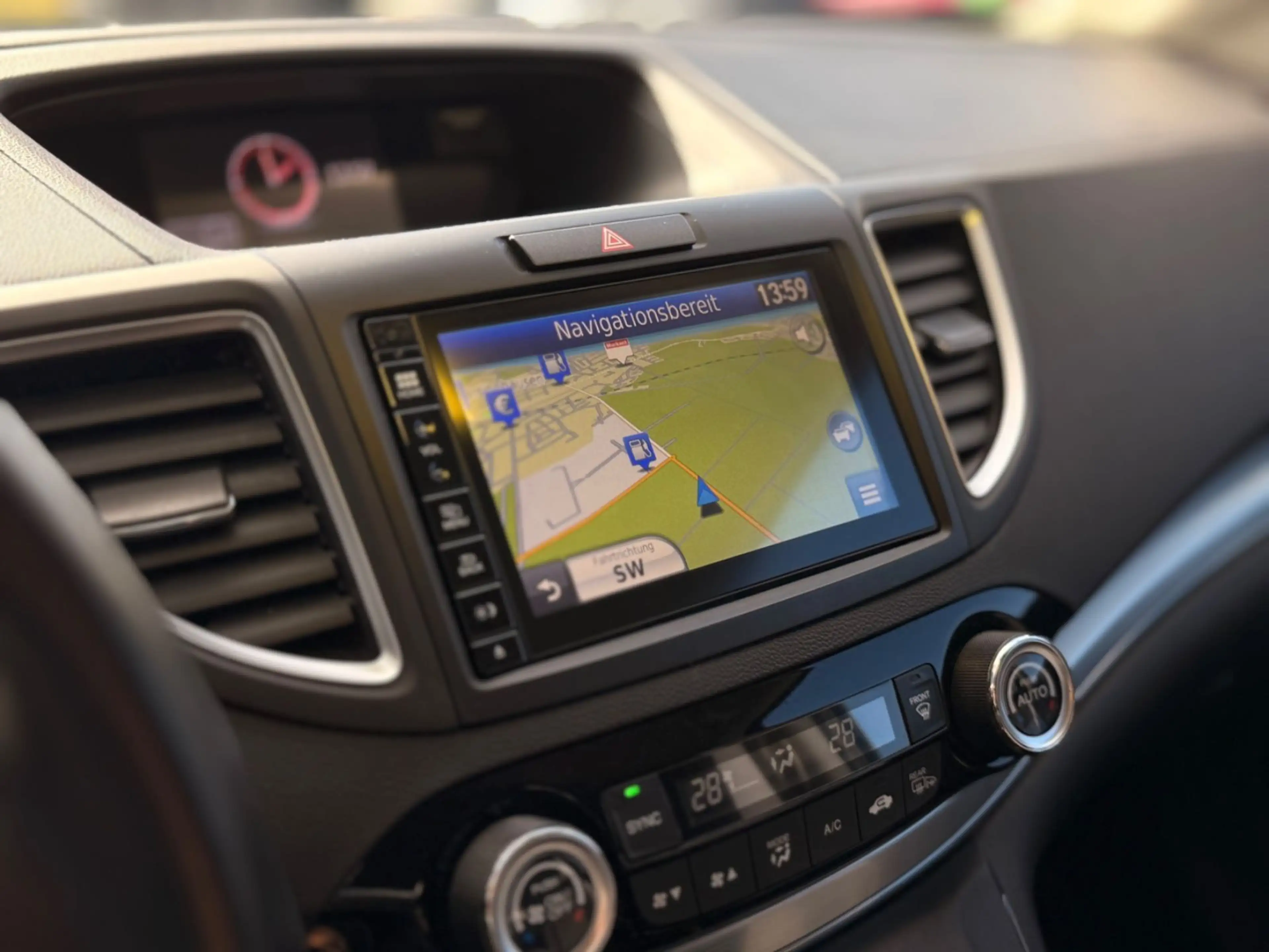 Honda CR-V Elegance 4WD 1.6 DTEC Aut. SHZ AHK Kamera — photo 11