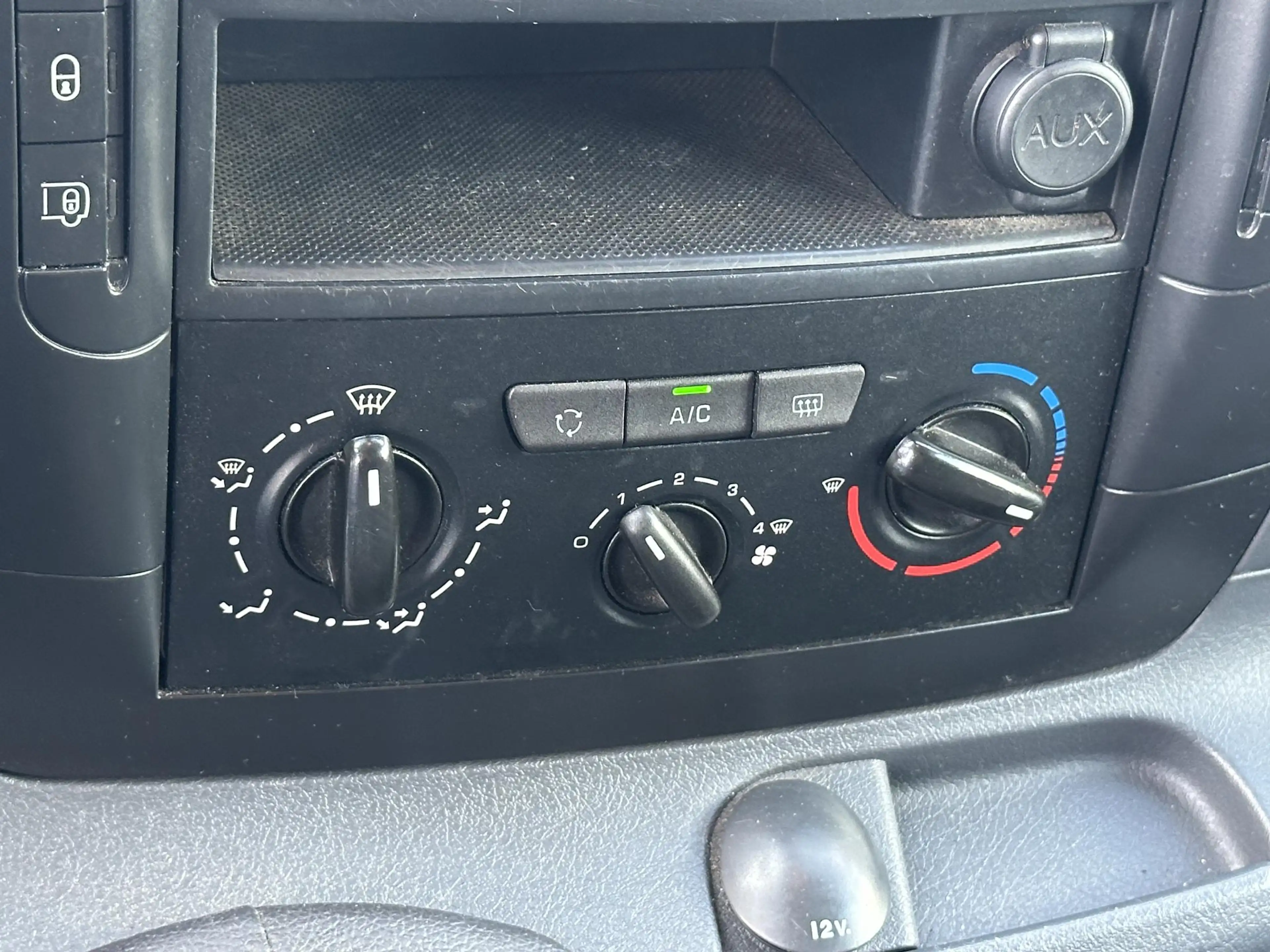 Peugeot Expert 229 2.0 HDI L2H1 Profit+ 165pk automaat MARGE — photo 11
