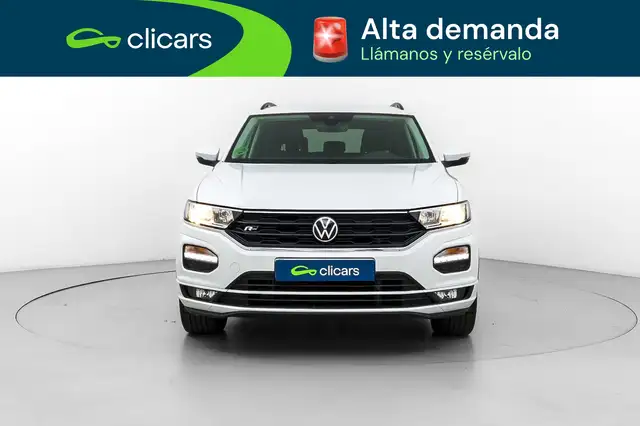 Volkswagen T-Roc view 2