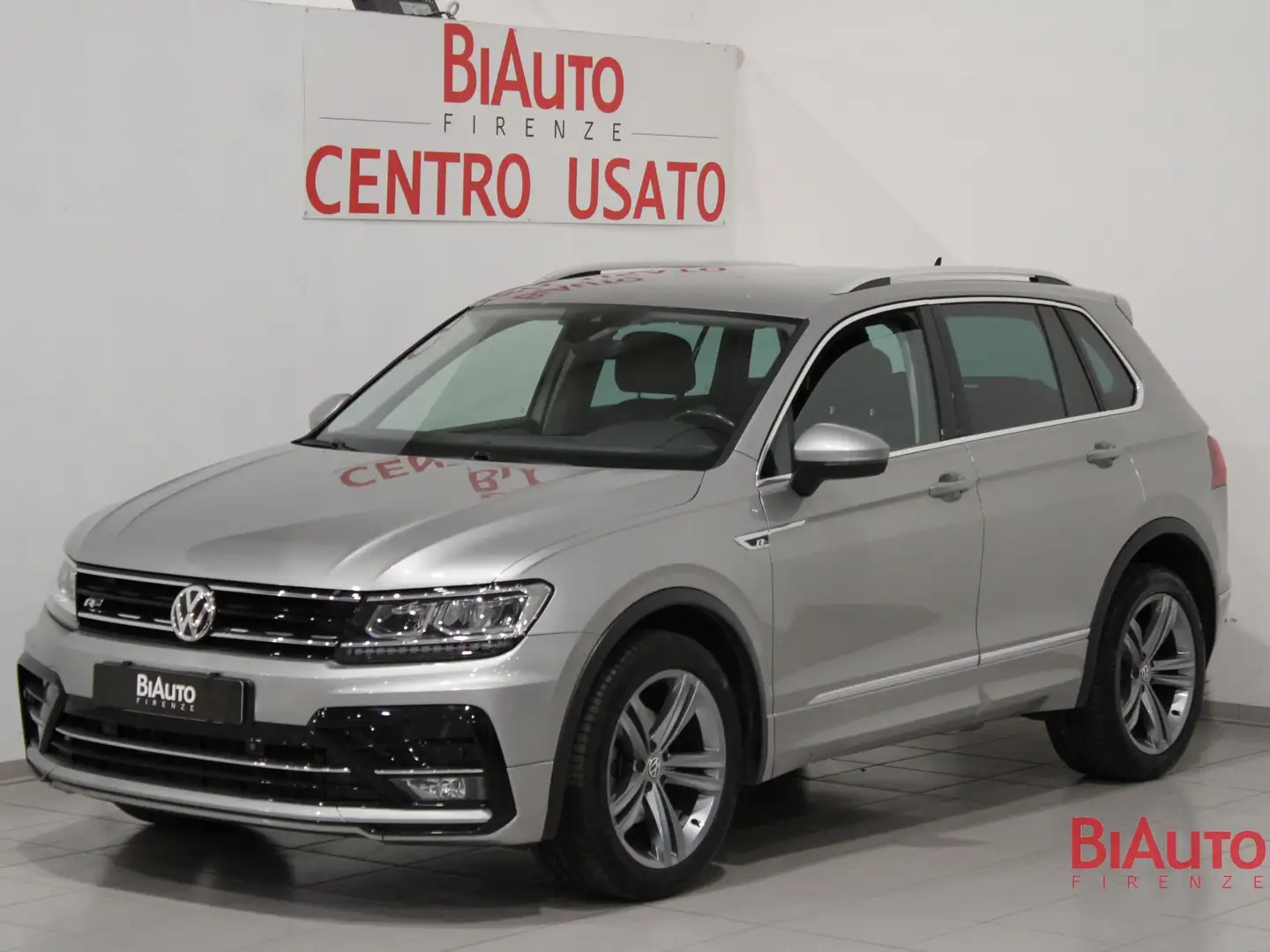 Volkswagen Tiguan Tiguan 2.0 TDI SCR 4MOTION Sport BlueMotion Techn Grigio - 1