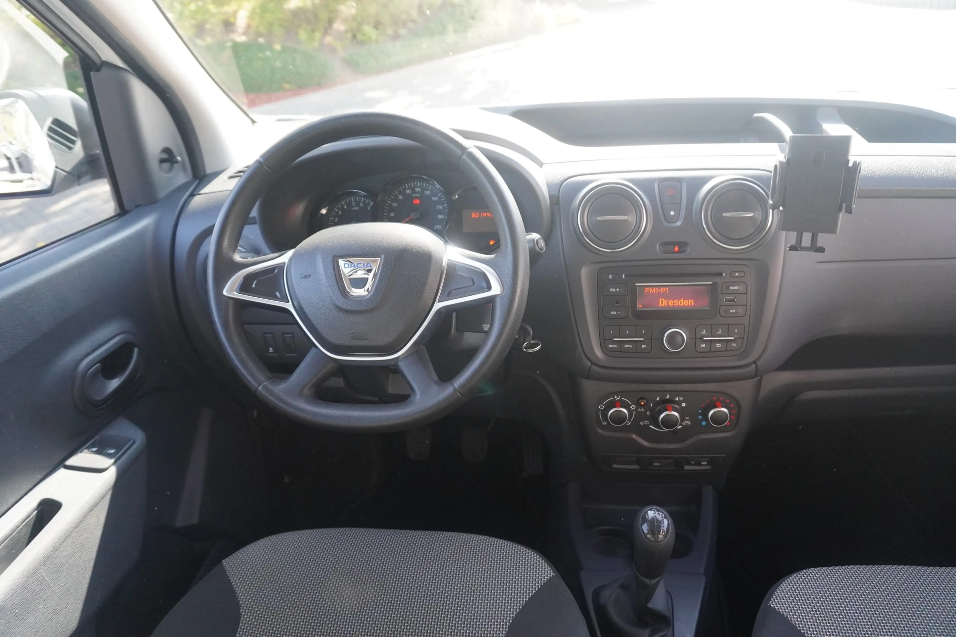 Dacia Dokker Stepway 1.6 SCe PDC Klima AUX Limiter — photo 10