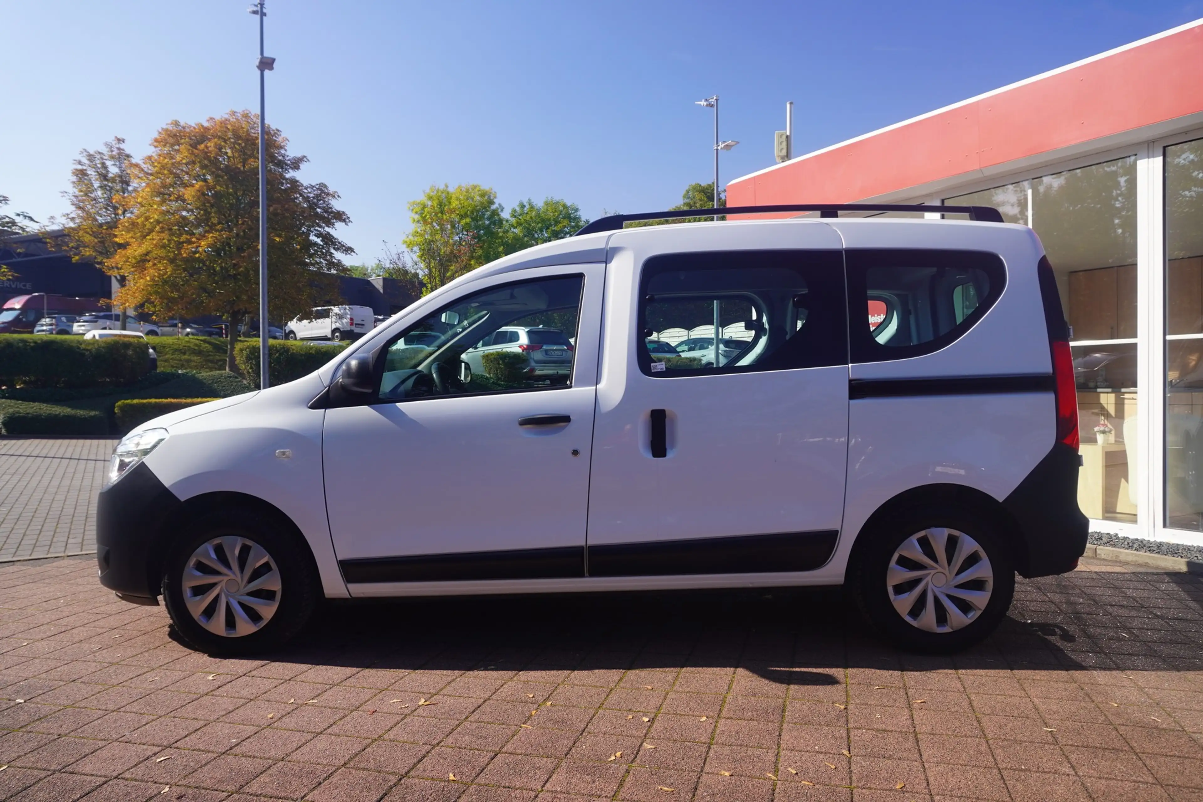 Dacia Dokker Stepway 1.6 SCe PDC Klima AUX Limiter — photo 7