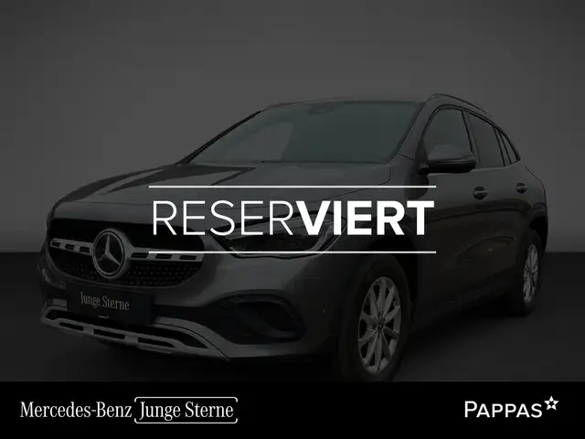 Mercedes-Benz GLA 180 d PTS Cam Navi Wide LED SHZ