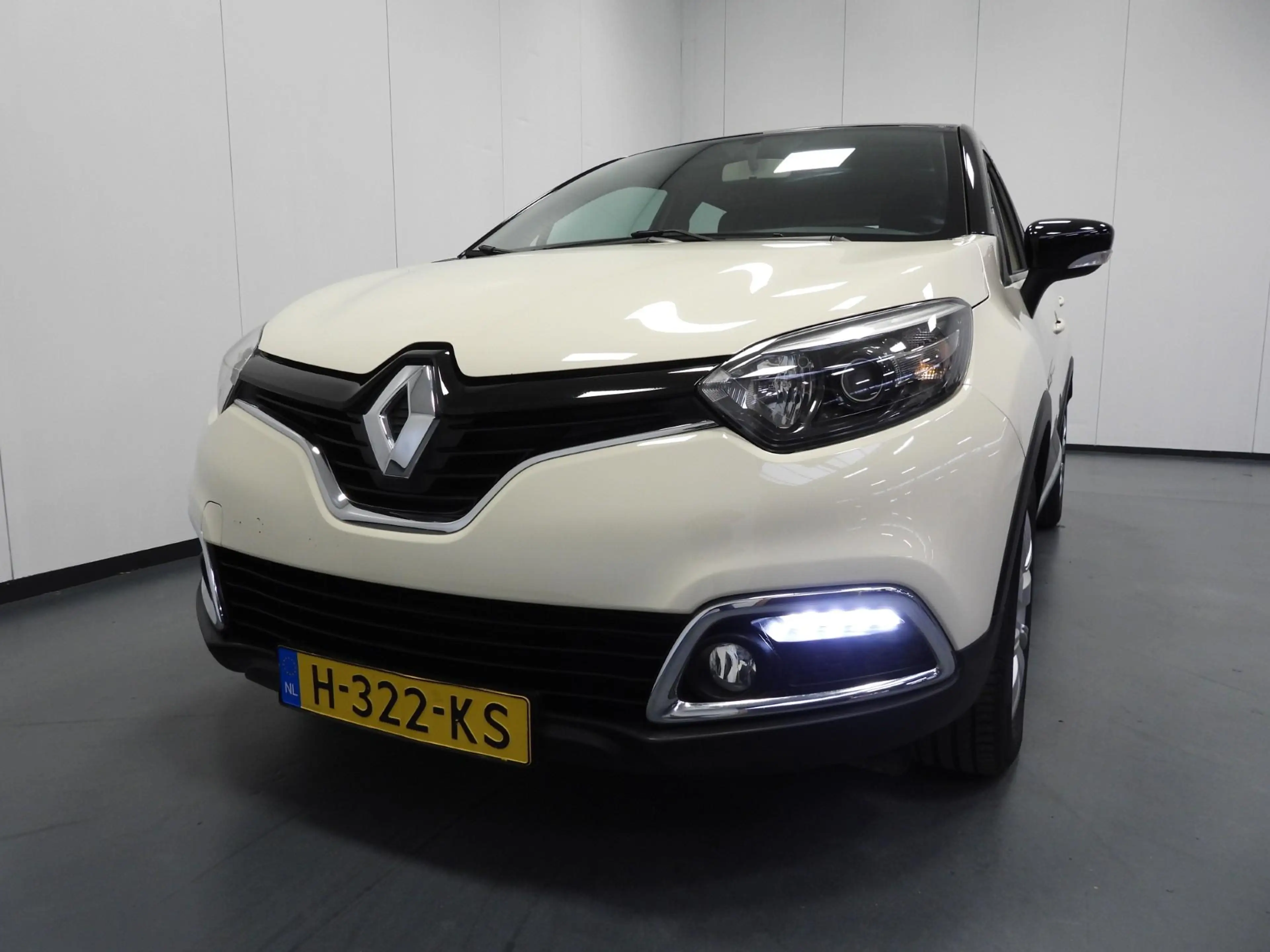 Renault Captur 1.2 TCe Aut. Expression TREKH./NAVI/AIRCO/CRUISE/P — photo 30