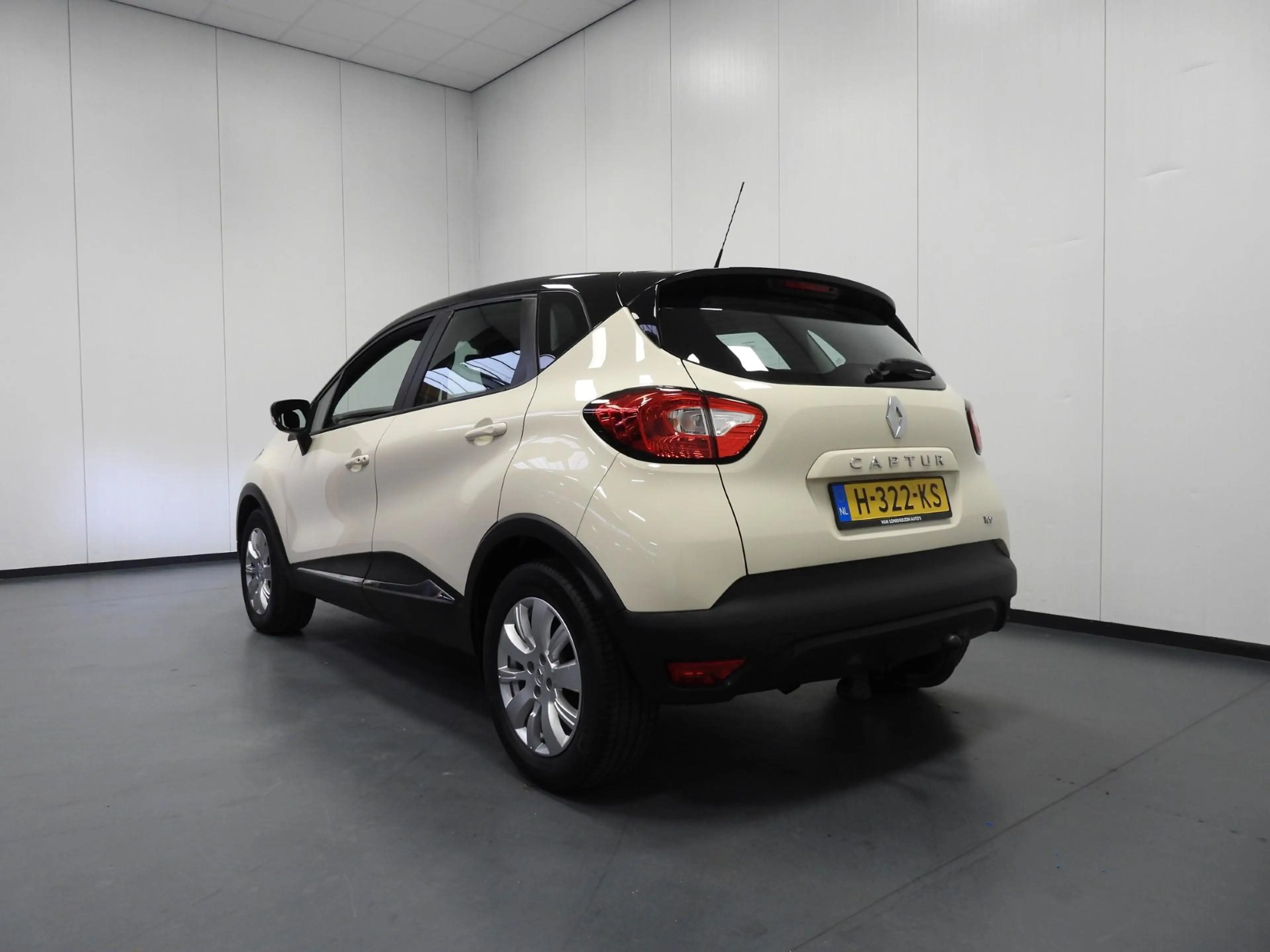 Renault Captur 1.2 TCe Aut. Expression TREKH./NAVI/AIRCO/CRUISE/P — photo 3