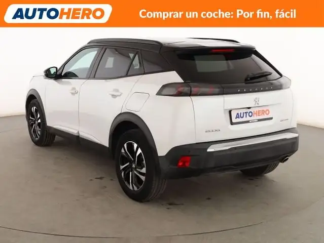 Peugeot 2008 view 4