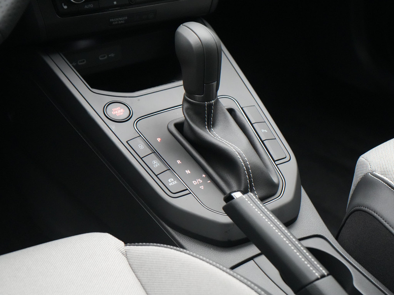 SEAT Ibiza FR KEYESS KLIMA KAMERA NAVI ACC LED SHZ — photo 10