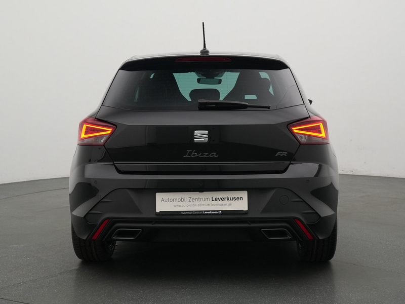 SEAT Ibiza FR KEYESS KLIMA KAMERA NAVI ACC LED SHZ — photo 4