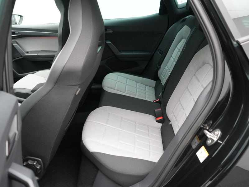 SEAT Ibiza FR KEYESS KLIMA KAMERA NAVI ACC LED SHZ — photo 14