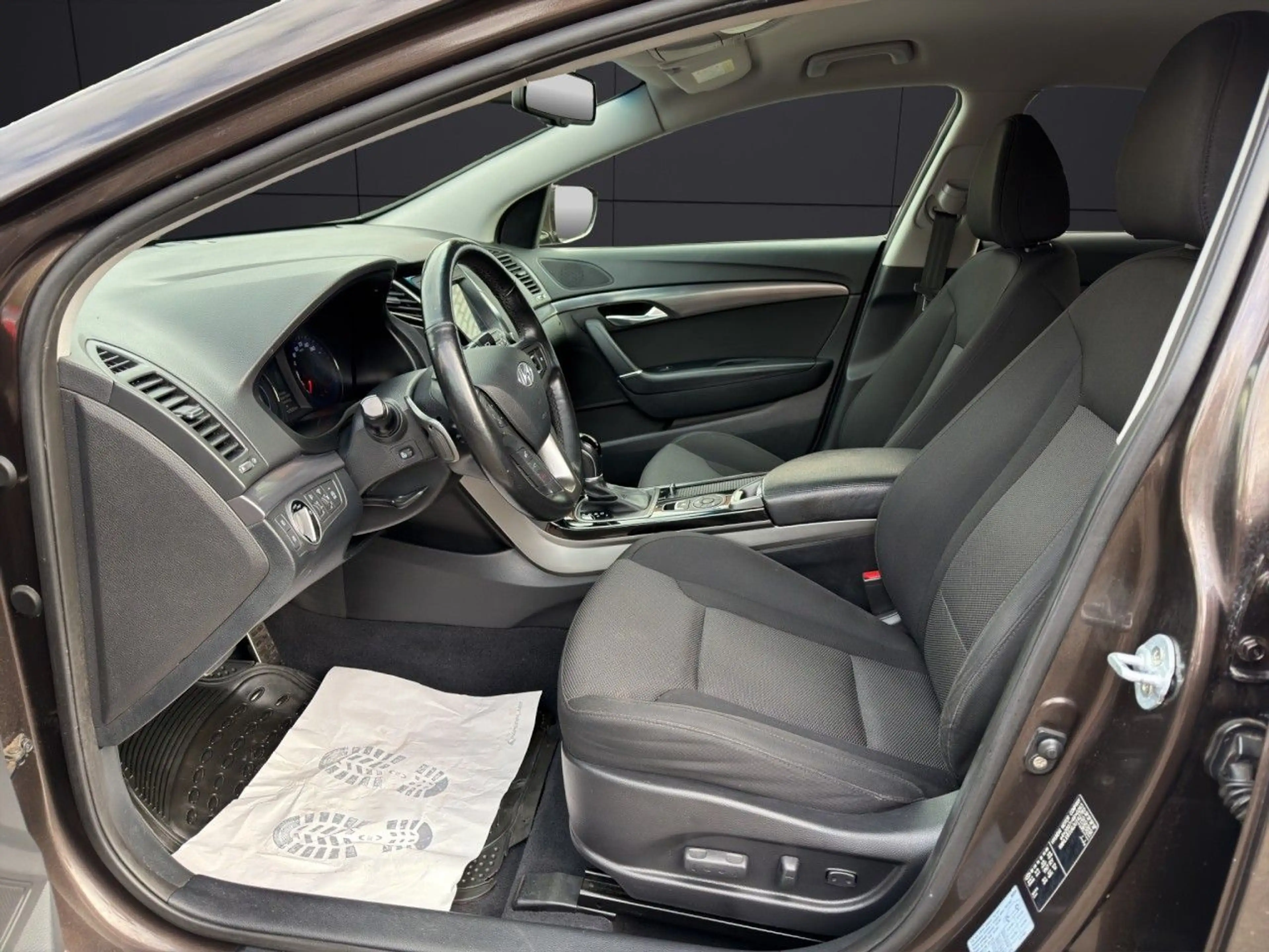 Hyundai i40 cw blue Style 1,7 D NAV SHZG AUT KAM PDC — photo 9