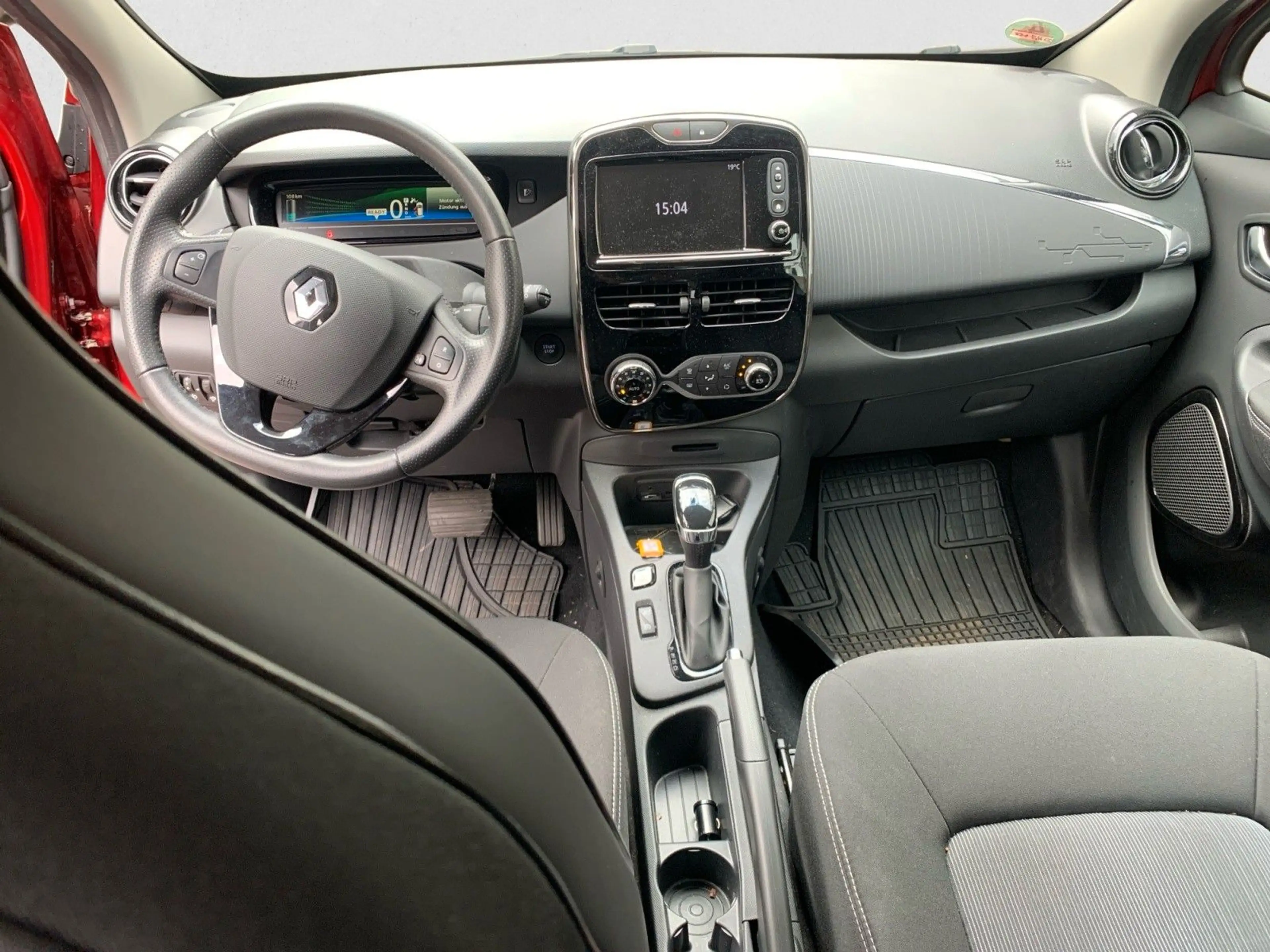 Renault ZOE Zoe Intens — photo 11