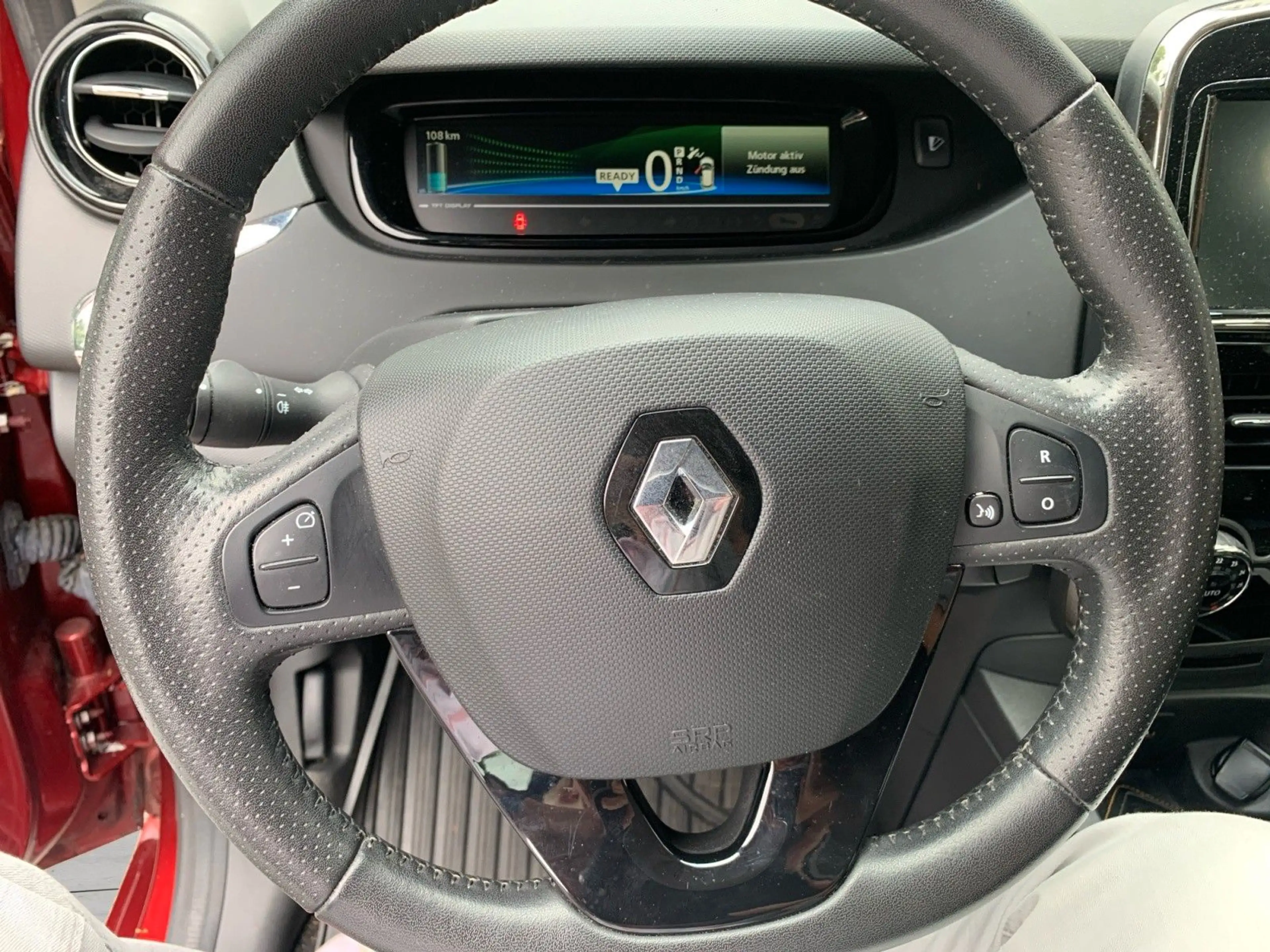 Renault ZOE Zoe Intens — photo 14