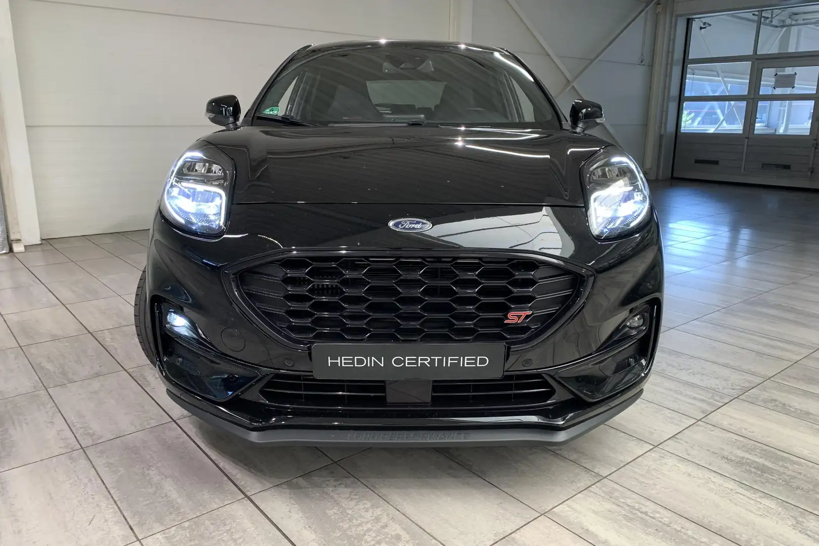 Ford Puma 1.0 EcoBoost Hybrid 170pk Automaat ST-X | Driver A Zwart - 2