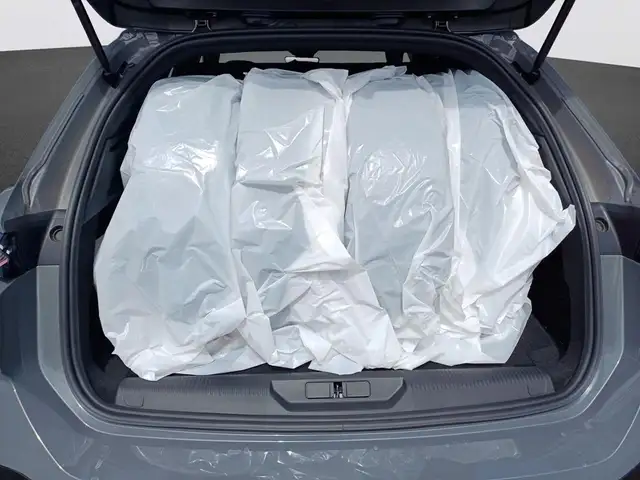 Peugeot 308 view 7